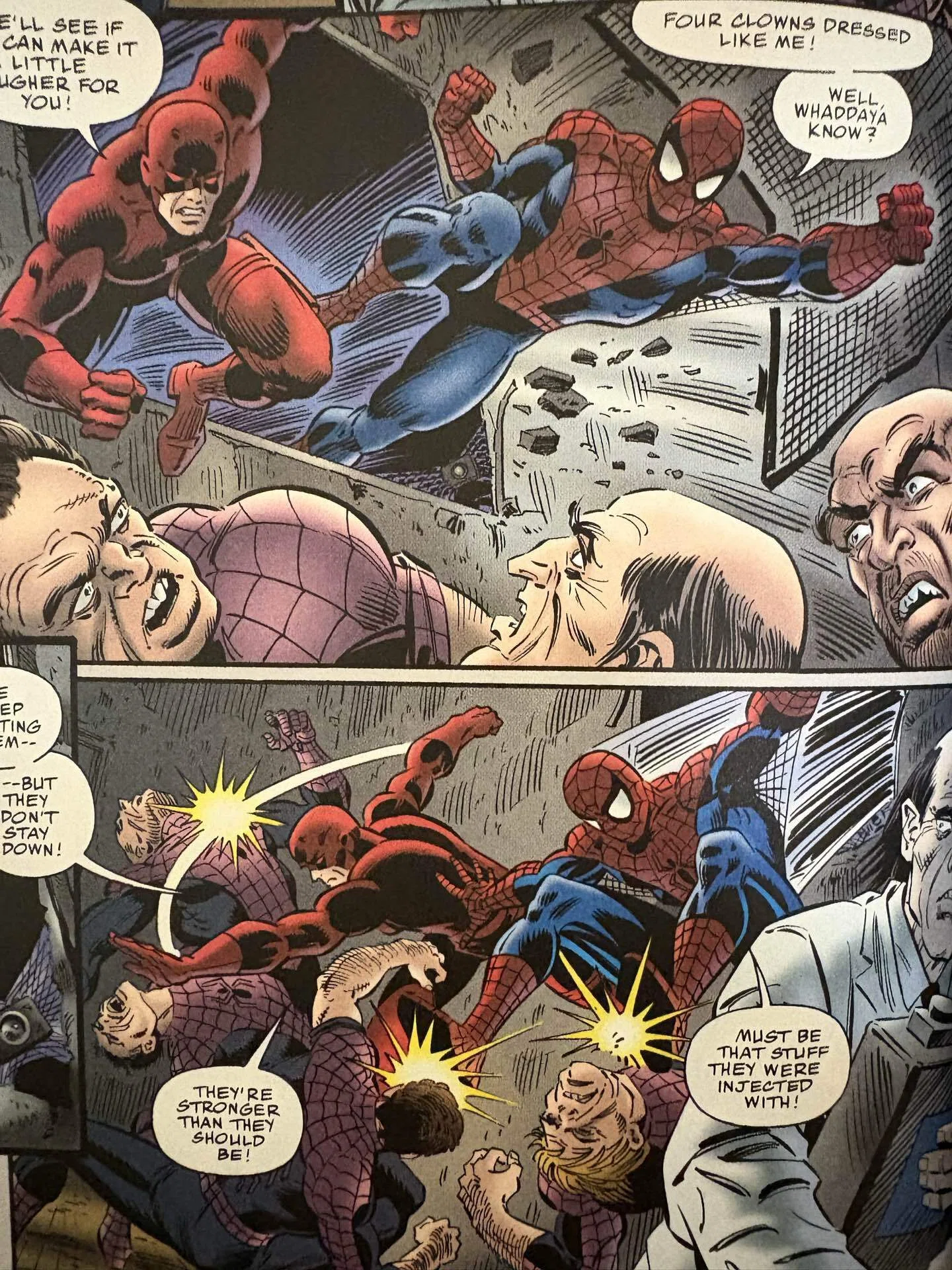 スパイダーマンとデアデビルの共闘｜ハンガー