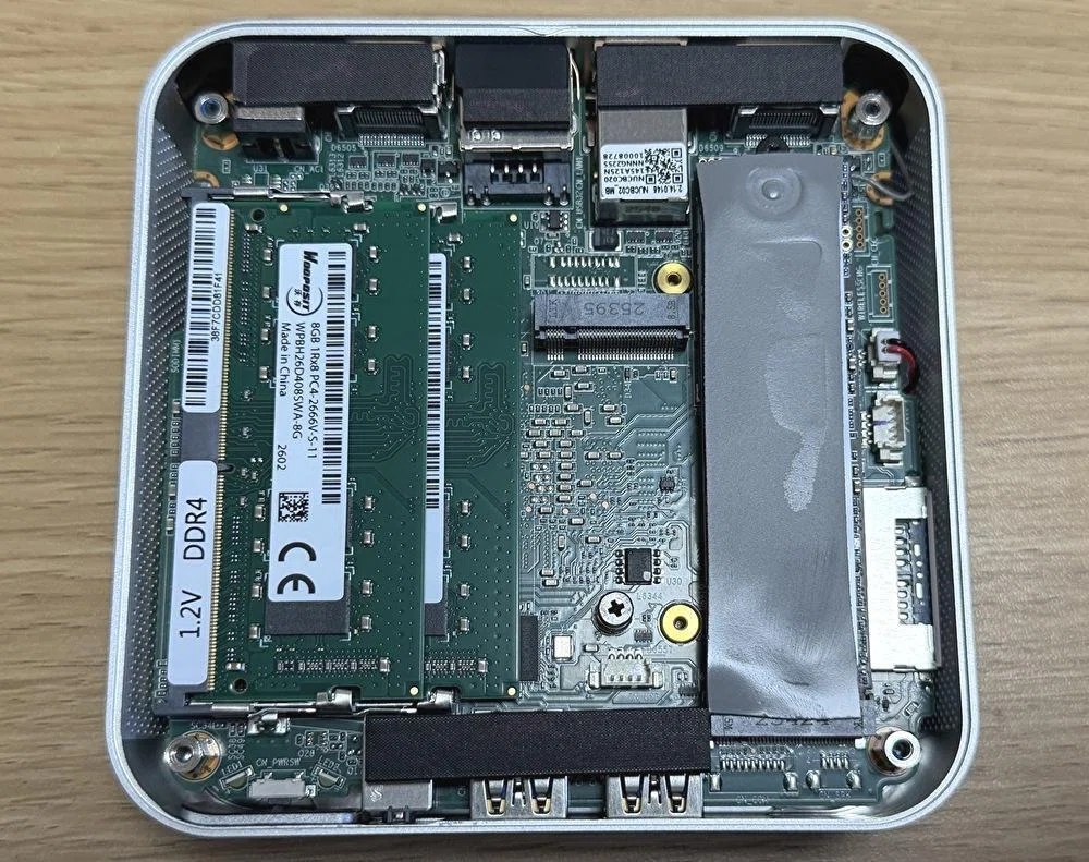 Ryzen 5 7530U、SSD 1TB、アルミ製筐体のミニPCが 69,900円。Amazon