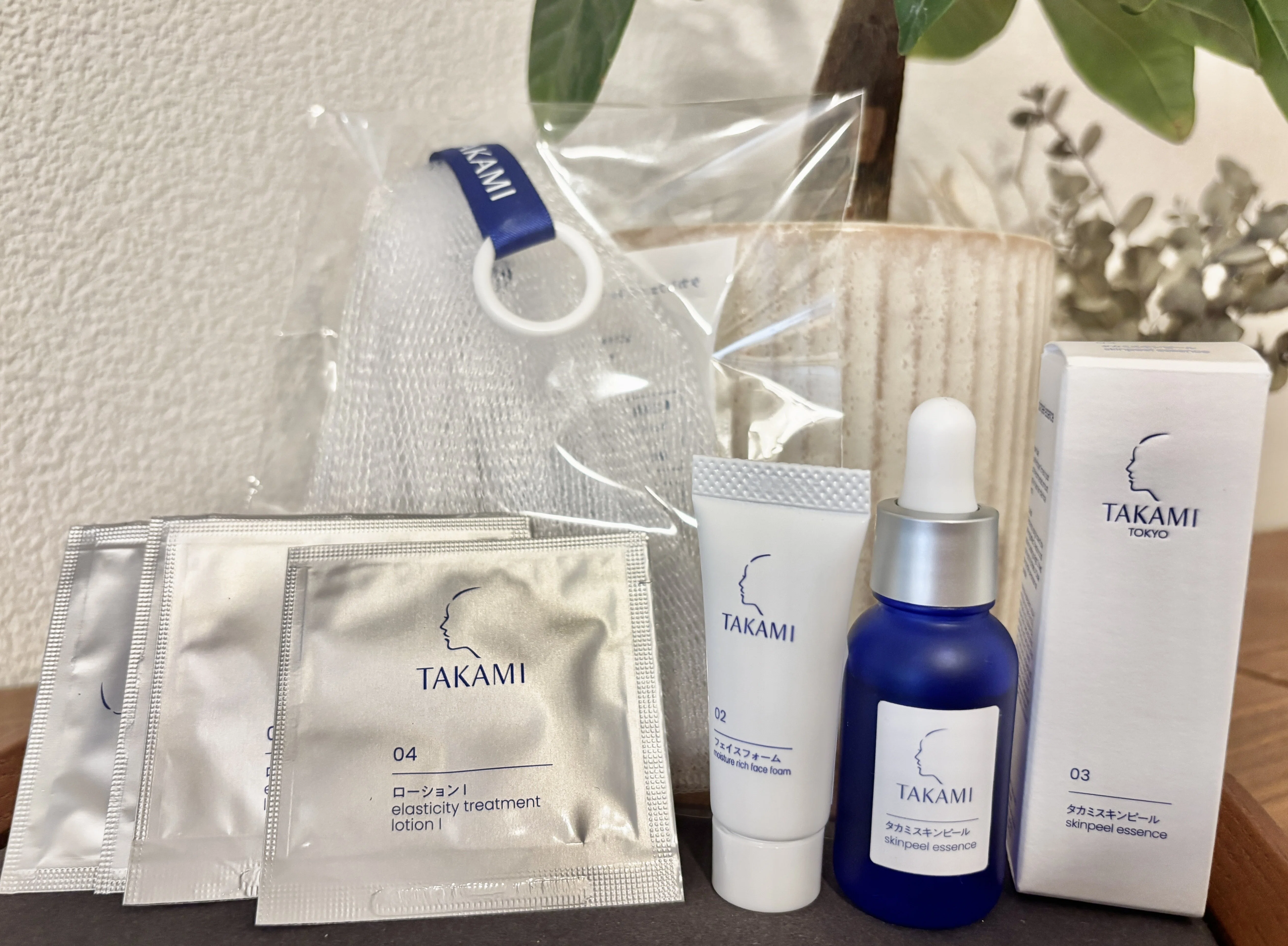 新品TAKAMI エッセンス 30ml & タカミローション100ml 新品未開封