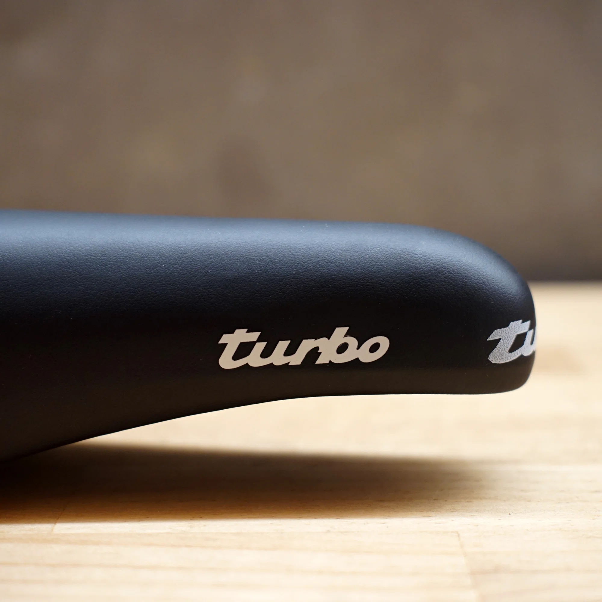 Selle Italia】Turbo 1980 サドルが入荷！｜高橋 真吾