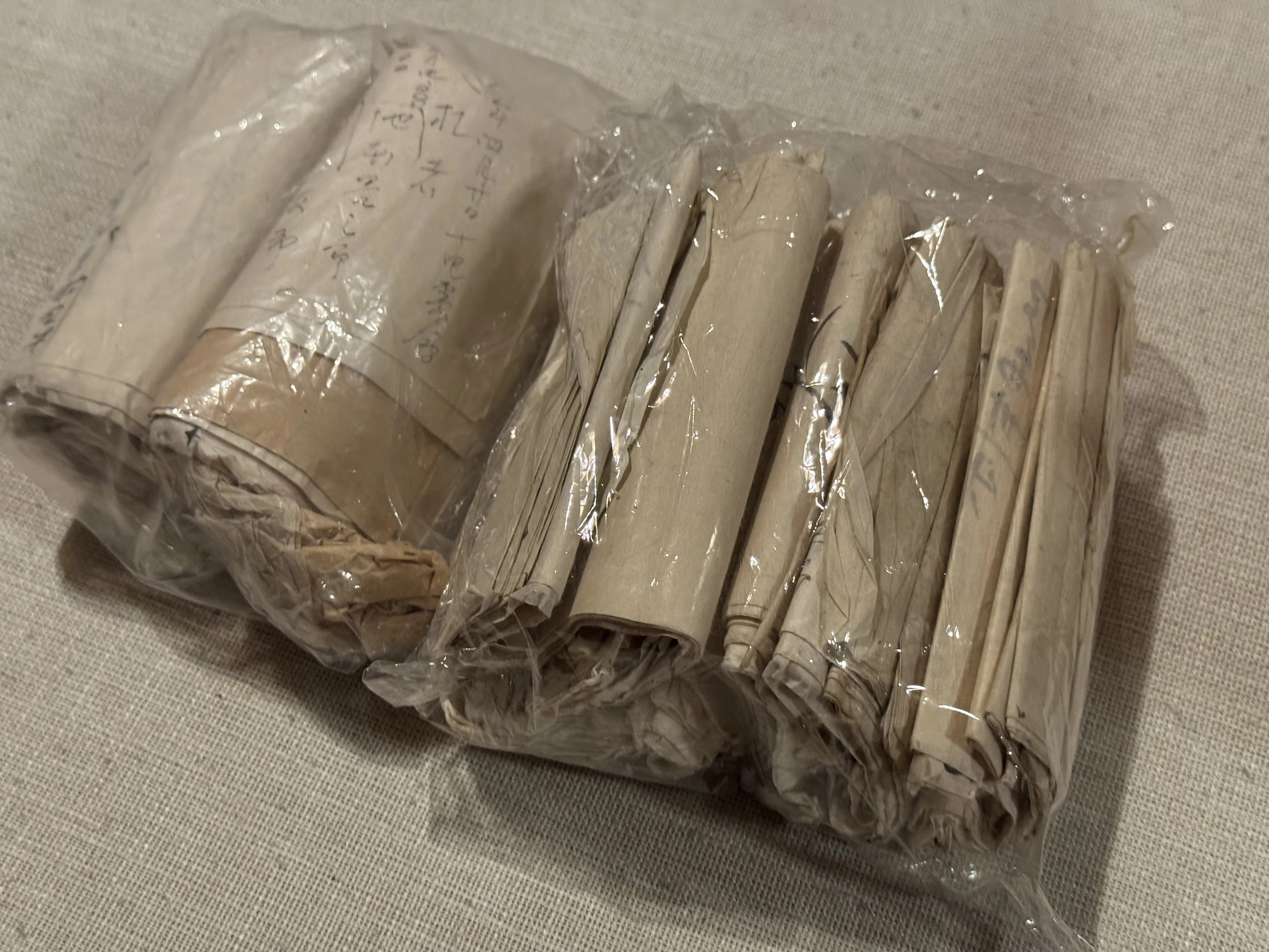戦地に物品を贈る「慰問袋」の極初期のものを入手ー長野県の女子青年が