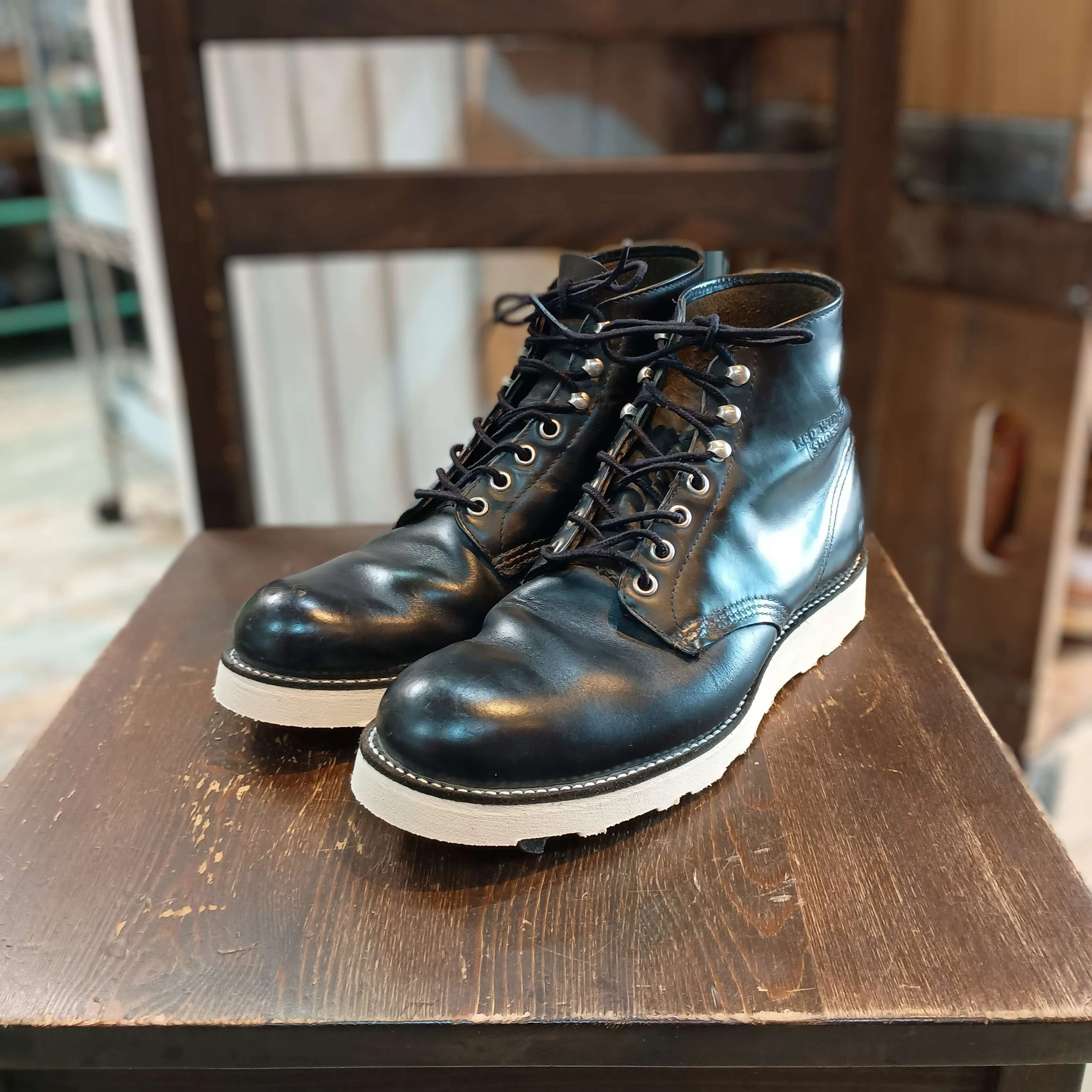 redwing 8165 ソールカスタム Resole/ソールカスタム】Red Wing#8165+vibram#4014｜CREA Repair