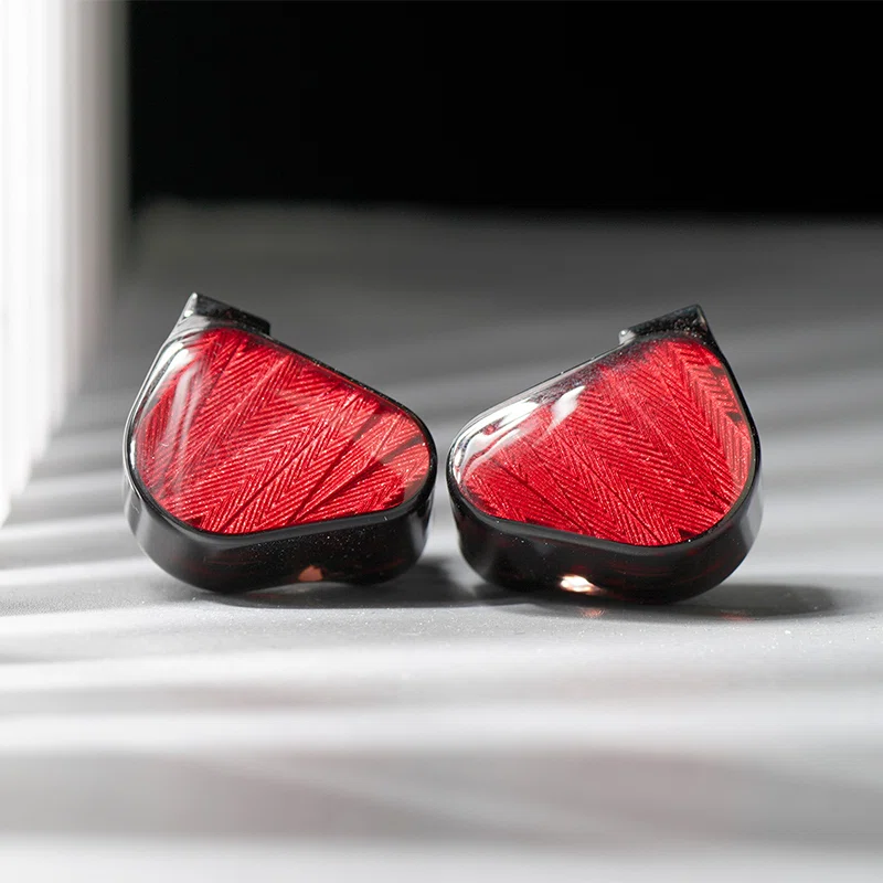 TRUTHEAR x Crinacle ZERO:RED』レビュー：1万円以下イヤホンの「正解