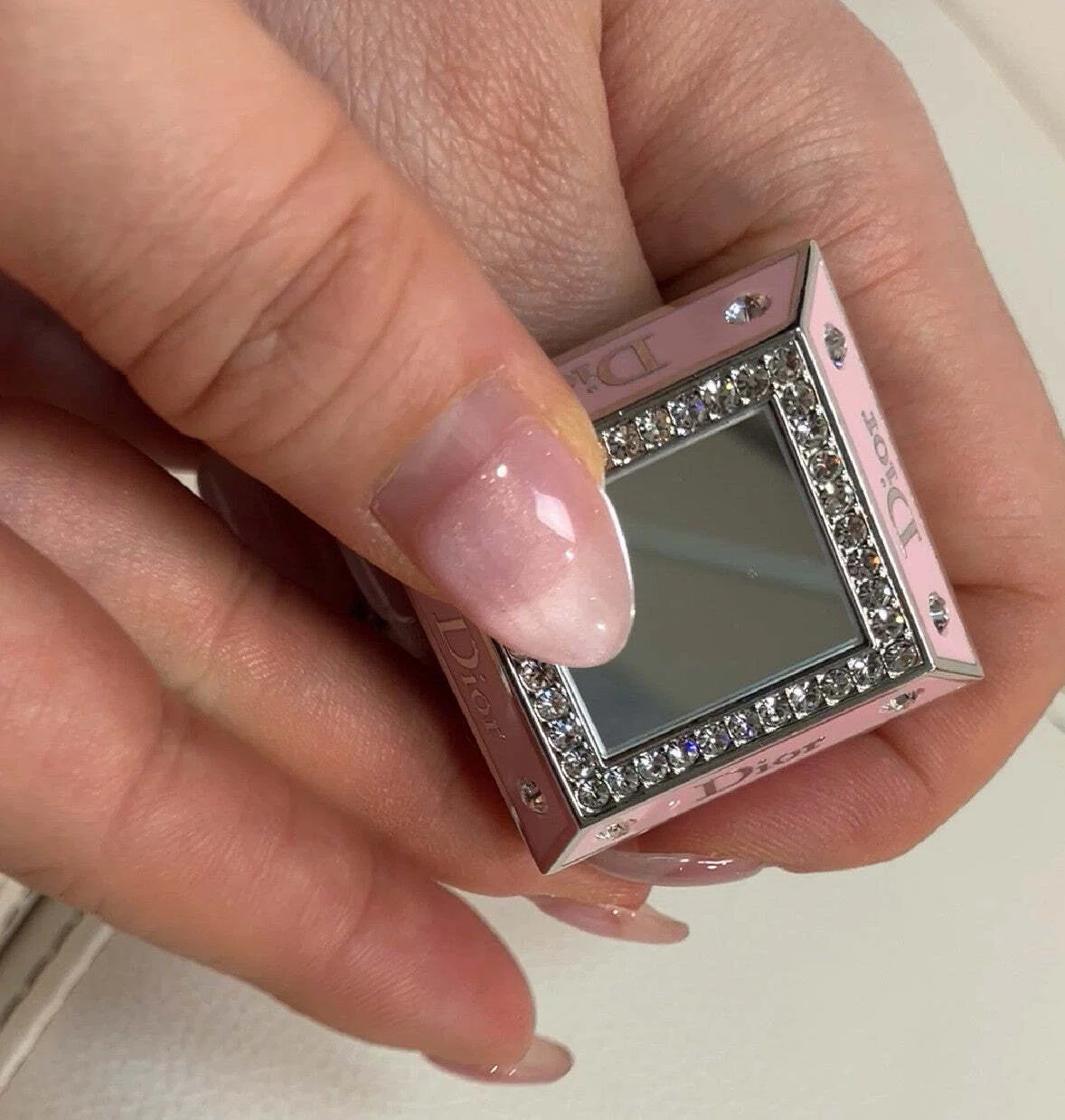 Dior Princess Ring 001 Pink Majesty Gloss Lipstick Mirror Chain