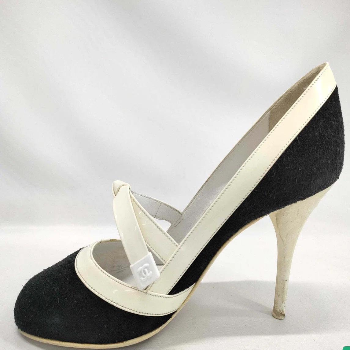 CHANEL Patent & Suede Pumps (JP 23.1)(US 6.25)(EU 36.5) Black 