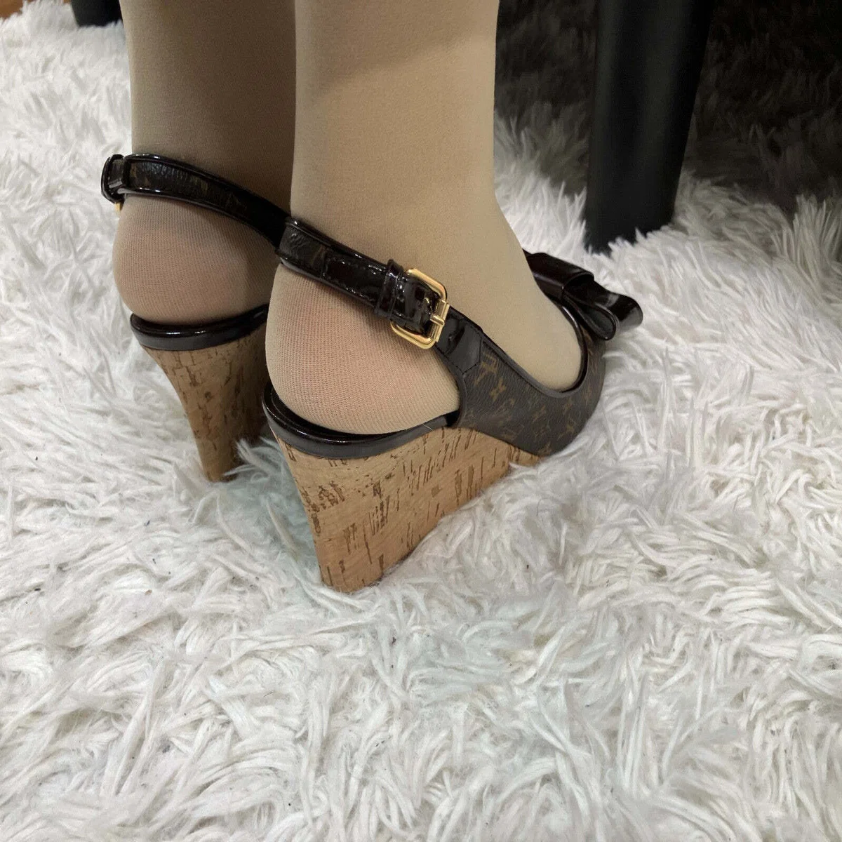 Louis Vuitton Monogram Bow Slingback Wedge Sandals (EU 36)(US 6 