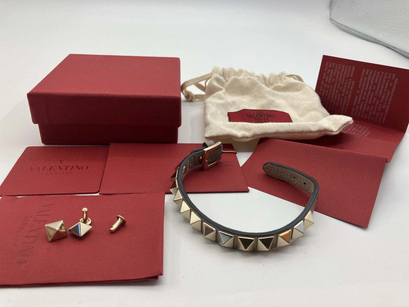 VALENTINO Rockstud Leather Bracelet Gold Studs Extra 2 Links Box