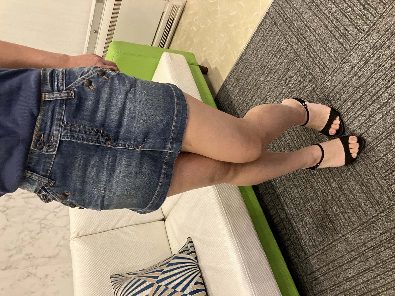 Dolce & Gabbana D&G Denim Skirt Size 24 / 38 Mini Skirt Made in