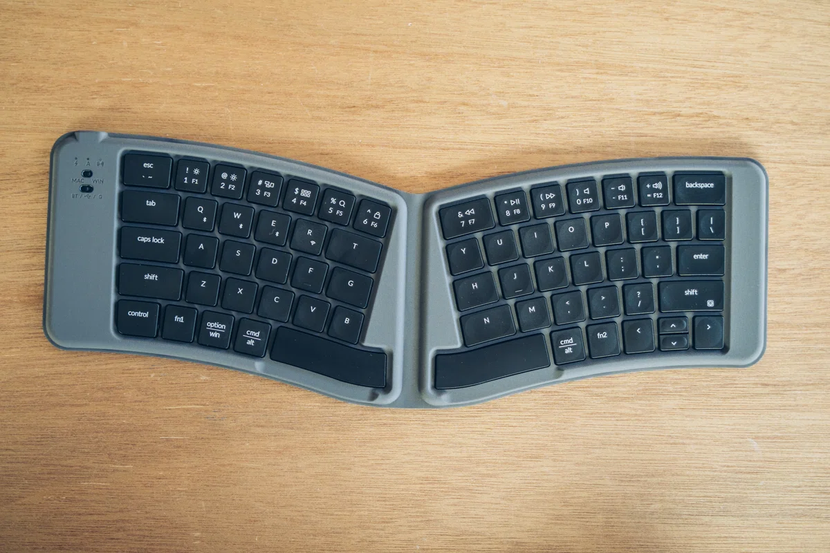 Keychron B11 Pro レビュー。持ち運びやすさと打ちやすさを両立した