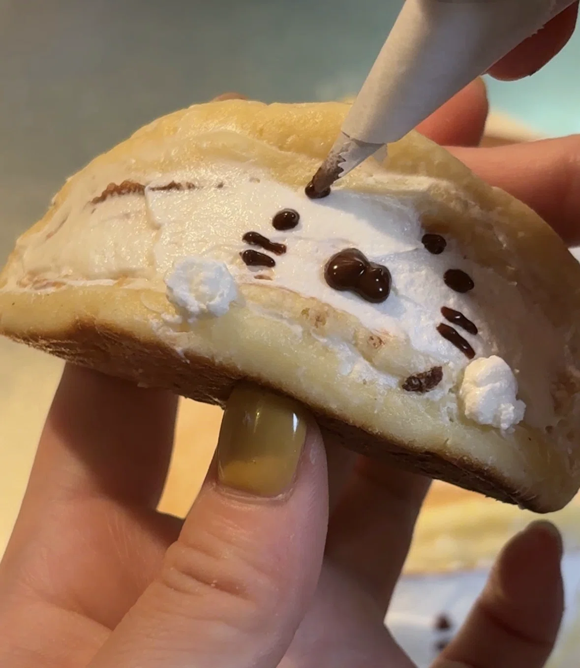 アザラシ♡オムレット 可愛すぎて食べれない！あざらしオムレット🦭｜こあ 可愛い＆話題の