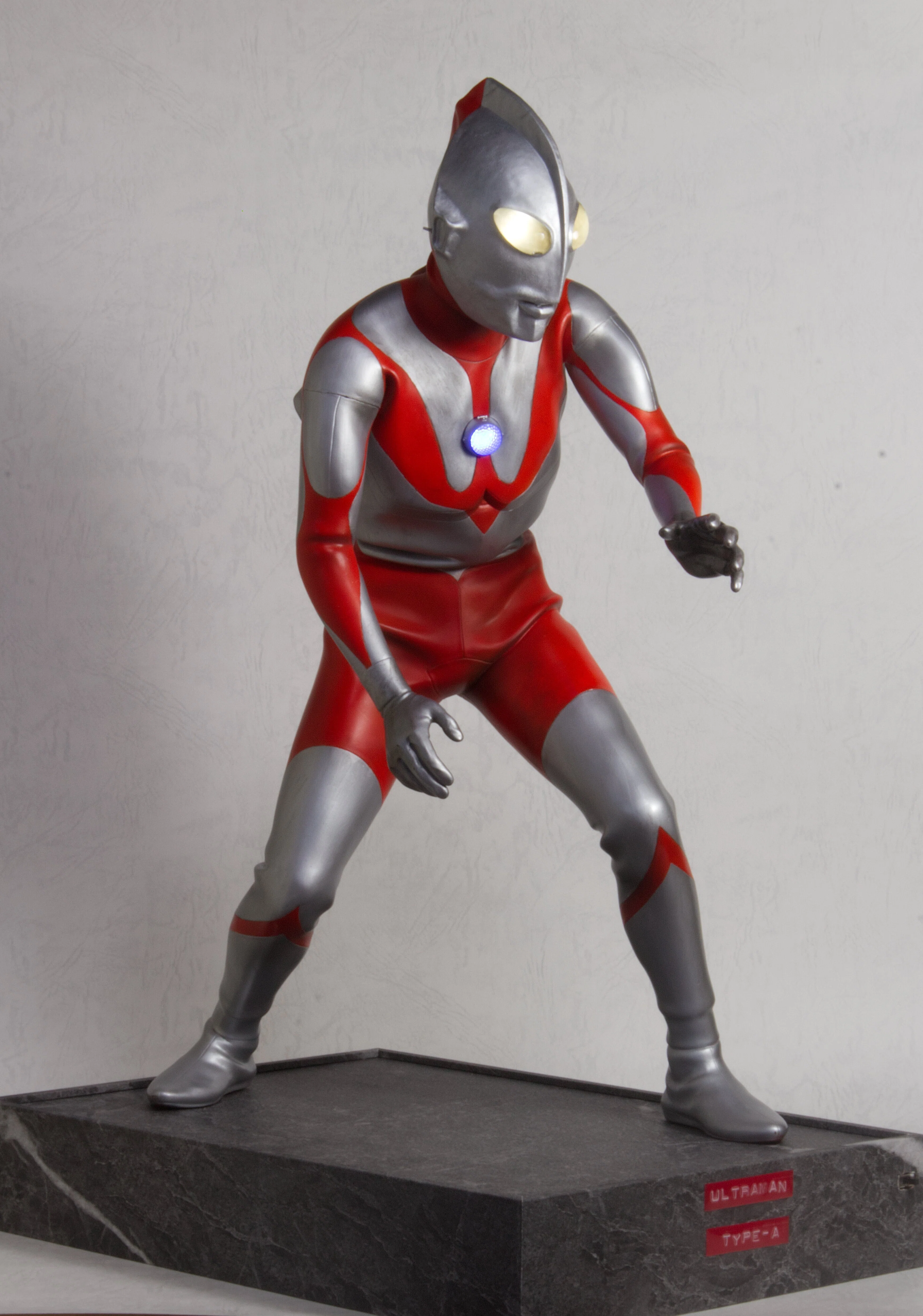 制作&塗装】海洋堂 ウルトラマン（Aタイプ） メガソフビキット 復刻版