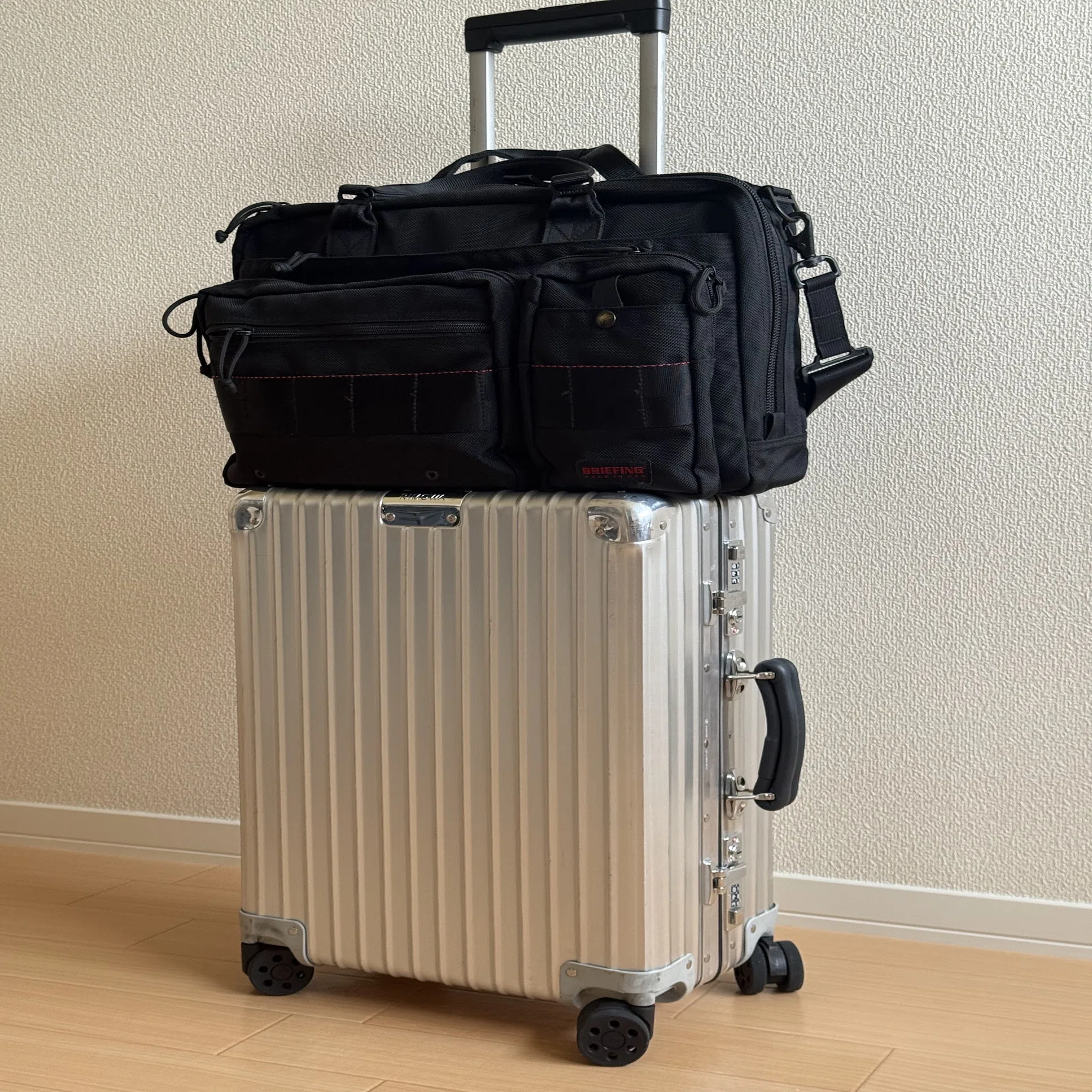 RIMOWA】高いけど、所有欲は満たされる。「Classicキャビン」を2年使っ