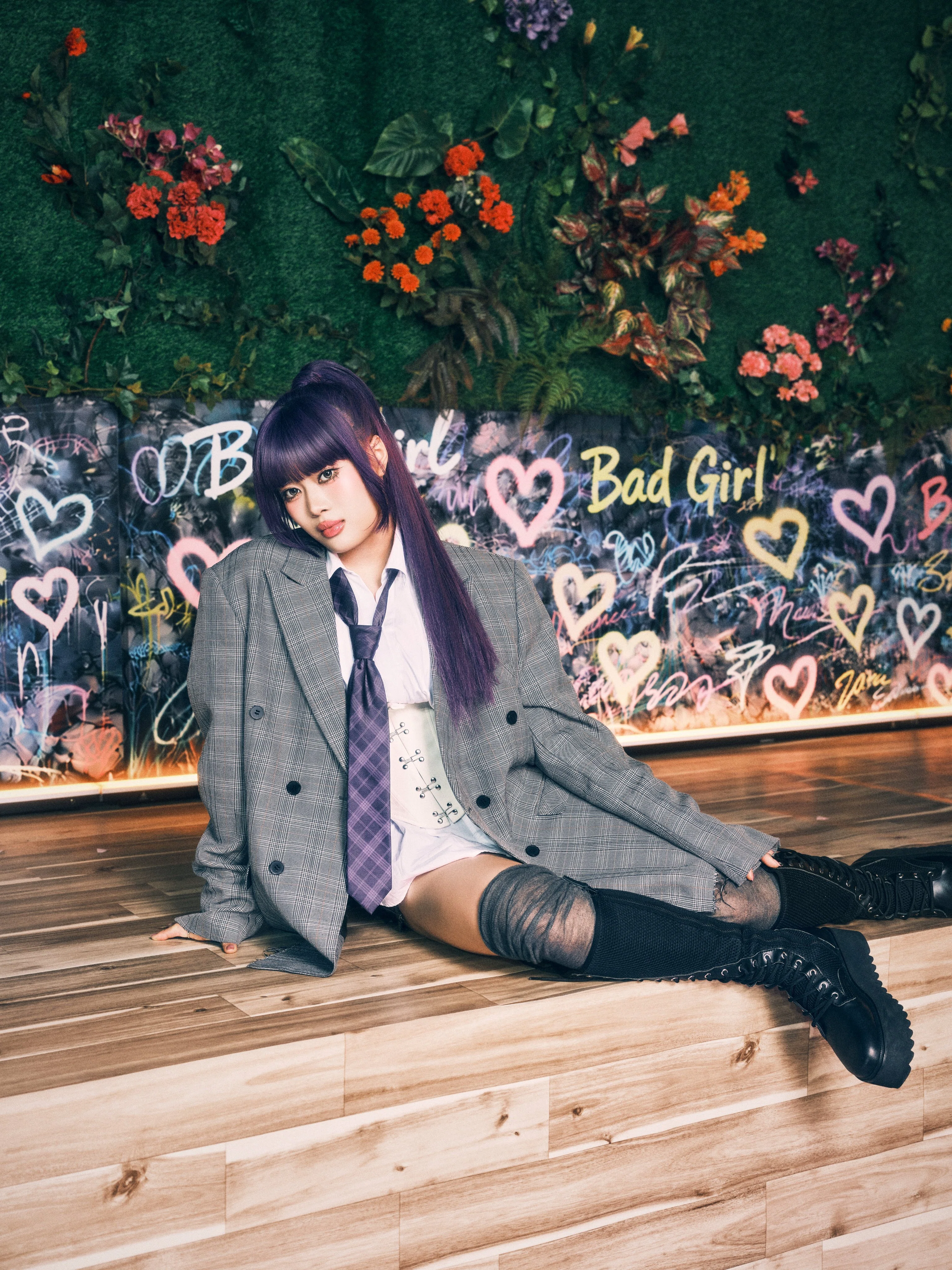 新品未使用】HANA Born to Bloom ロゴパンツ Lサイズ 新品未開封】HANA