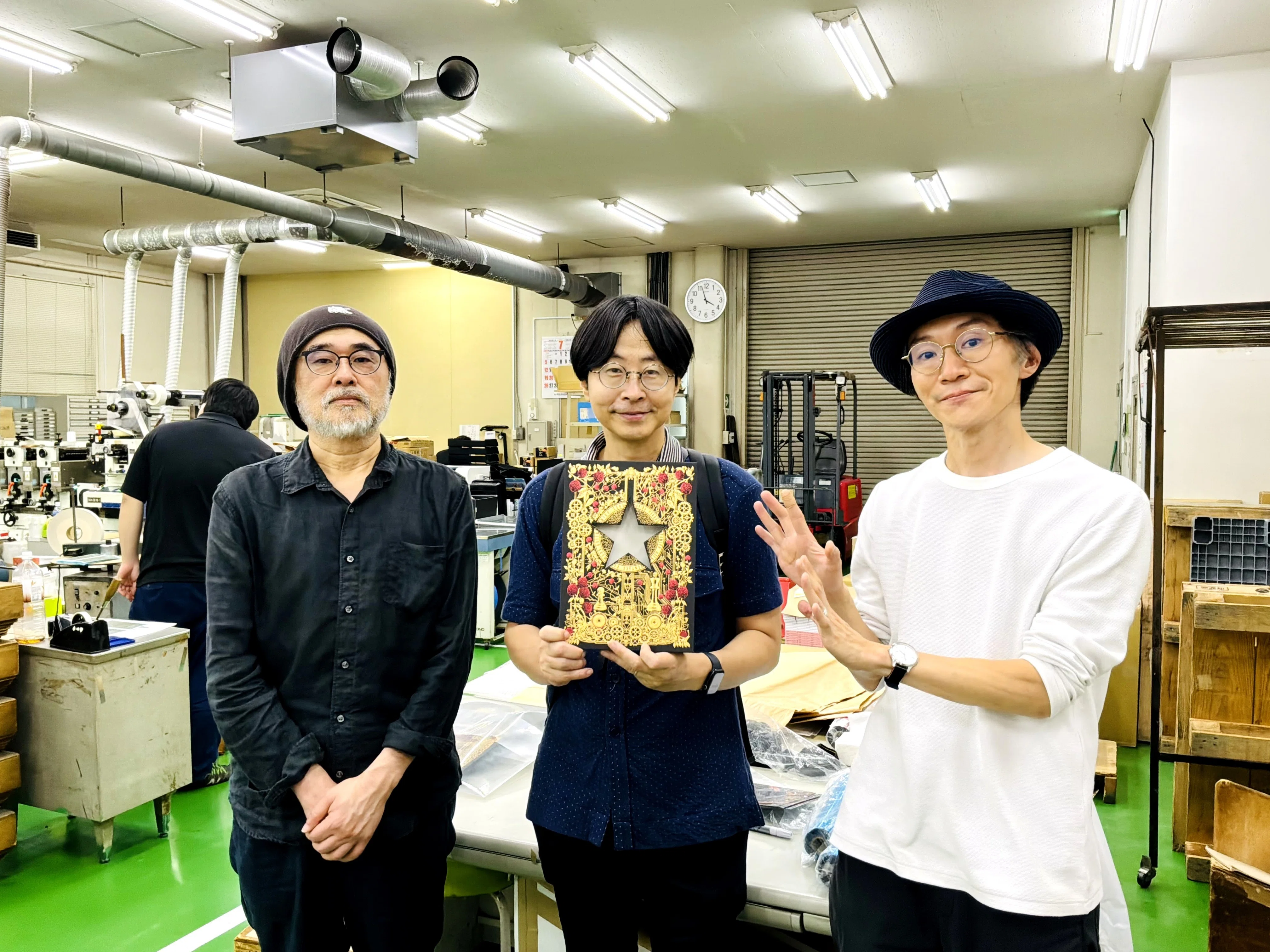 古屋兎丸先生 『 ライチ☆光クラブ シュヴァイゲン 』 特装版表紙の2色