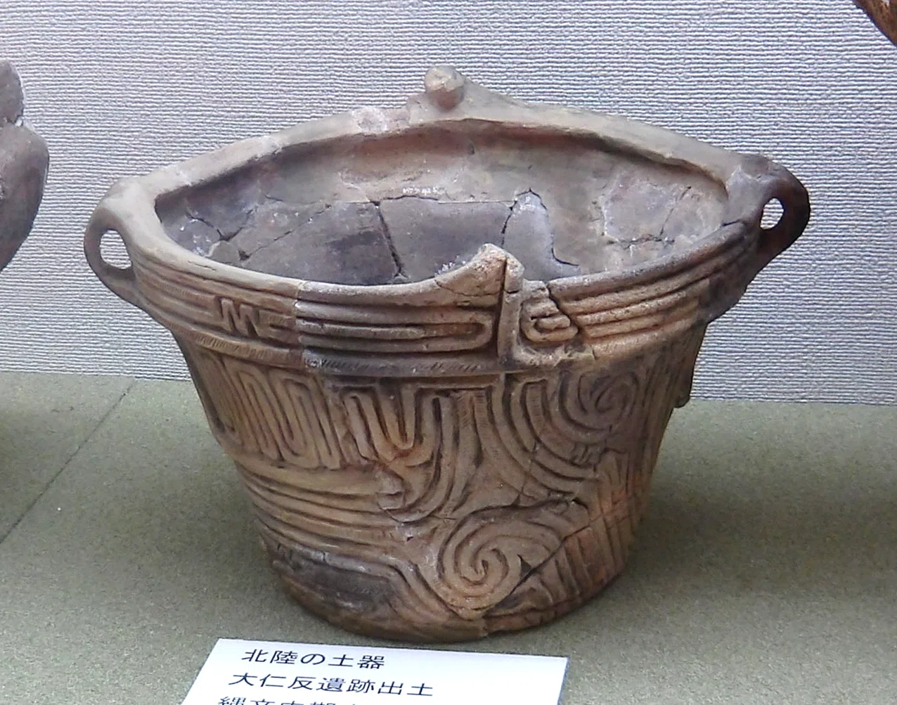 黒曜石は人々を招き土器を引き寄せる ～ 長和町の縄文（前編）｜滝ノ家