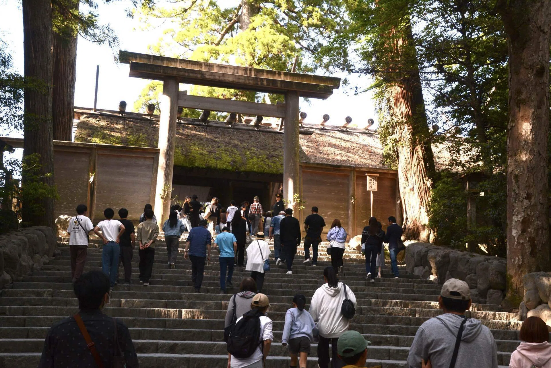 旅行】ぐるっと伊勢湾一周 −9– 伊勢神宮で宗教について考えた｜黒坂 佳之