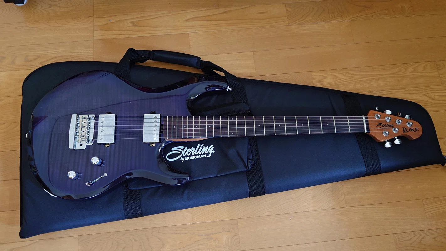 愛器＃12: Sterling by Music Man LK100 BLB(2025年製)｜DUNE