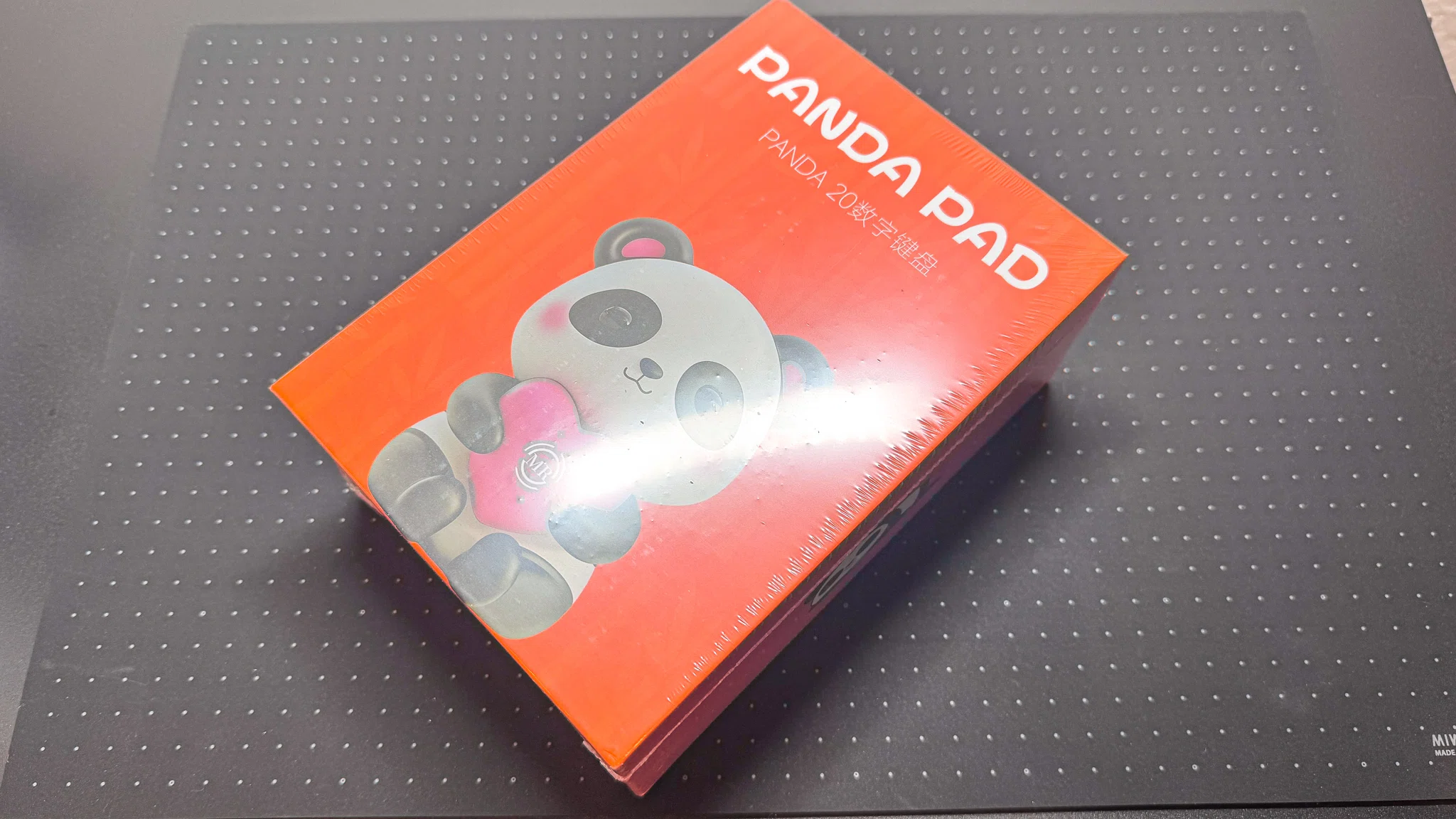 日本未発売の20キーテンキー「PANDA20」、静音スイッチ化したらかなり