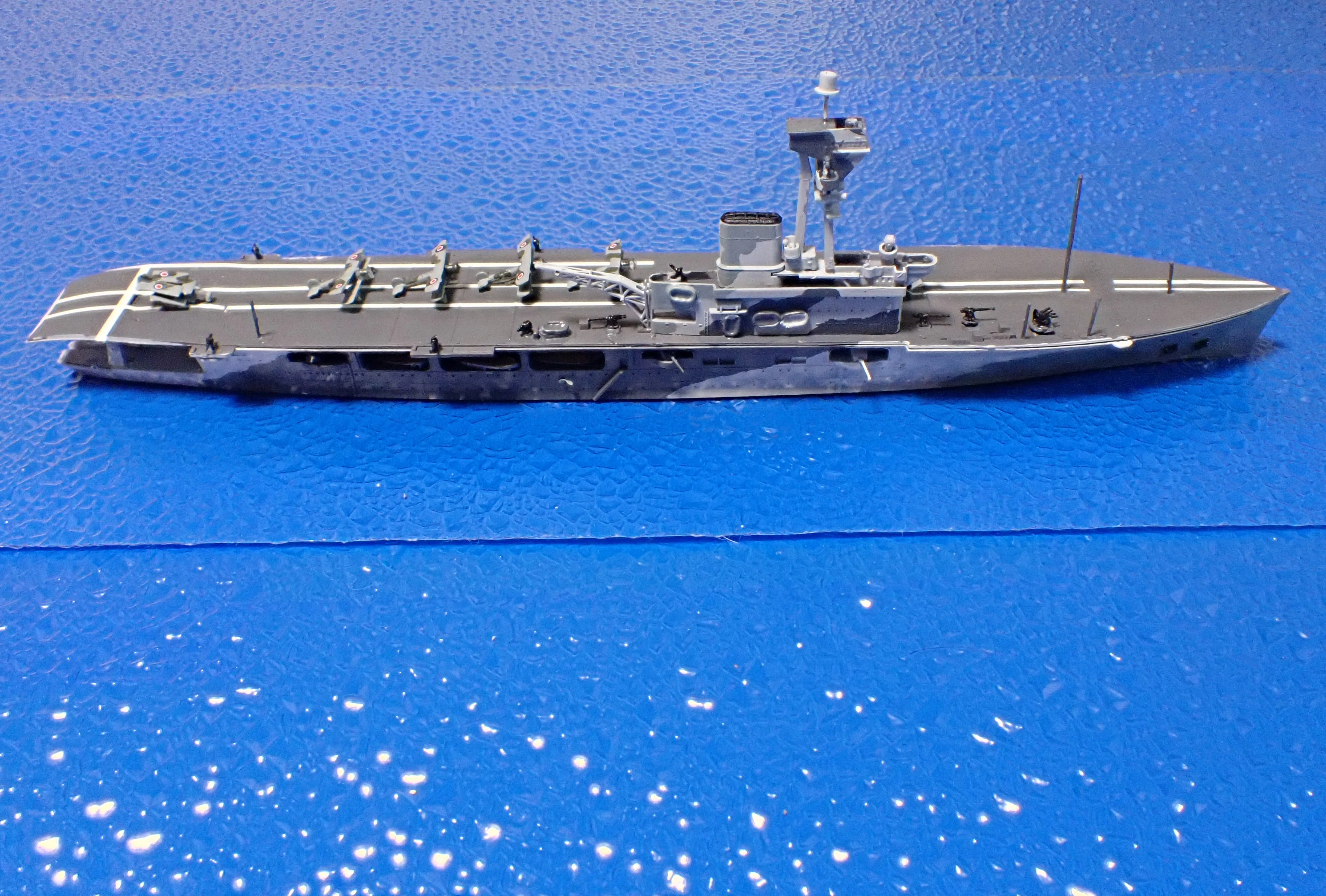 1/700 ウォーターラインシリーズ イギリス航空母艦 ハーミーズ｜セるしうす