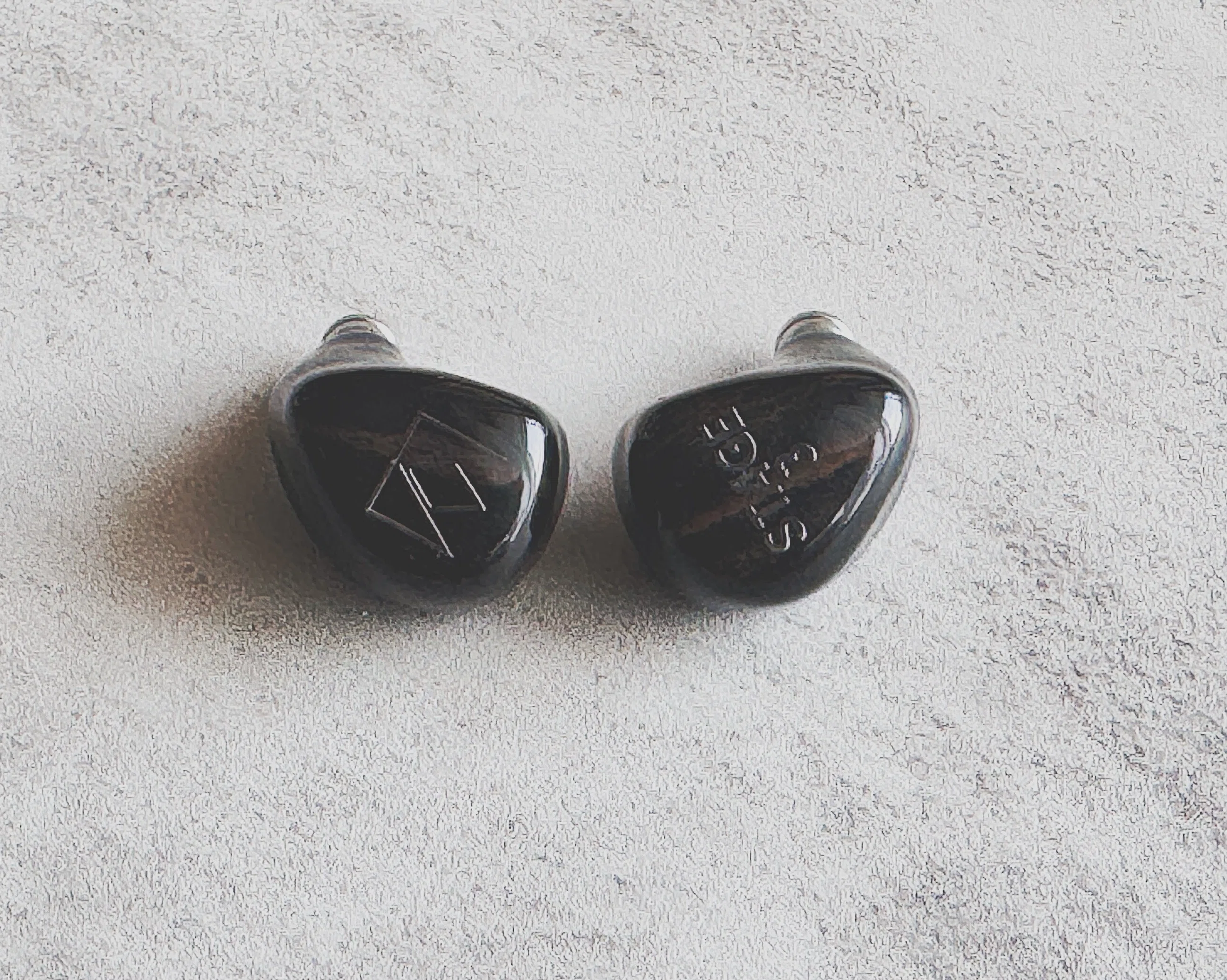 頂点と基準点。Noble Audio 「KRONOS」 「Stage 3」、2つのCustom IEM