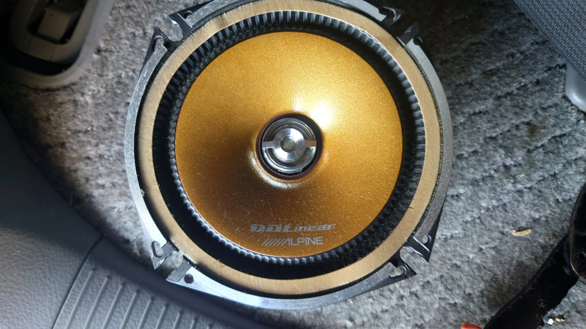 勘違いから始まった最後のピース。DLX-FT17Sでカーオーディオは一旦