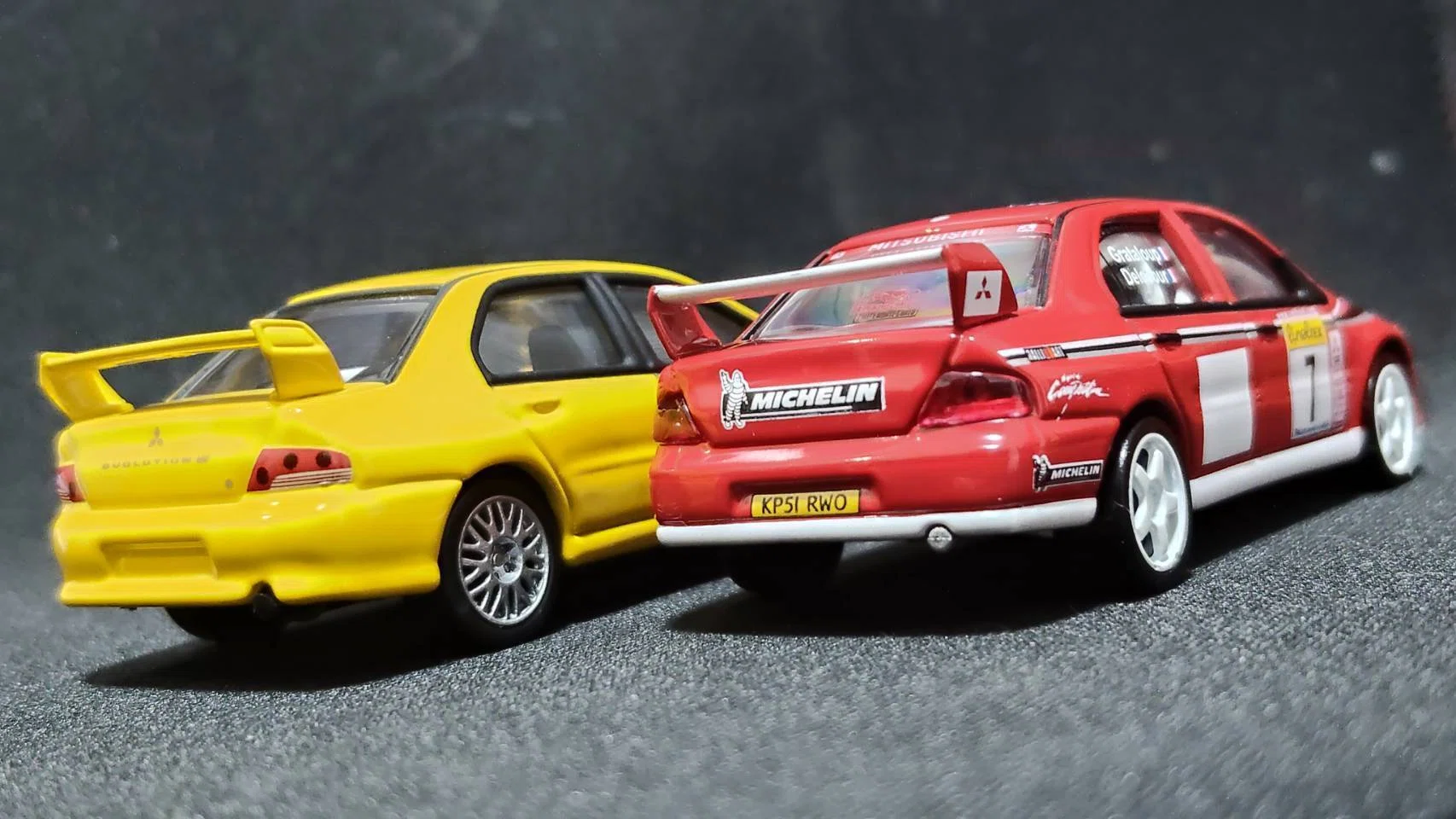 AUTOart 1/64 Mitsubishi Lancer Evolution VII WRC Rally Monte Carlo