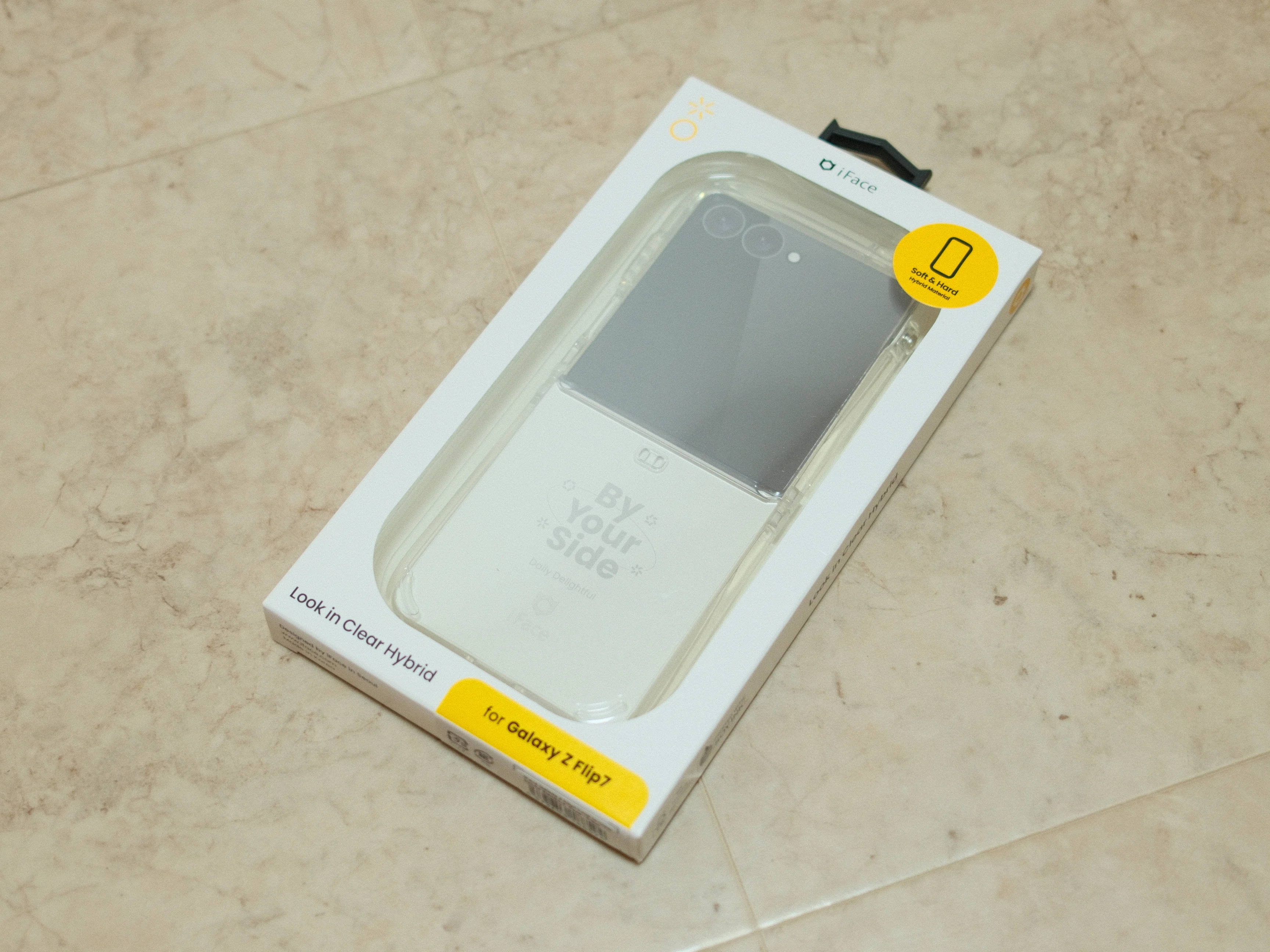 Review] I bought an iFace case for the Z FLIP7! This is the case I