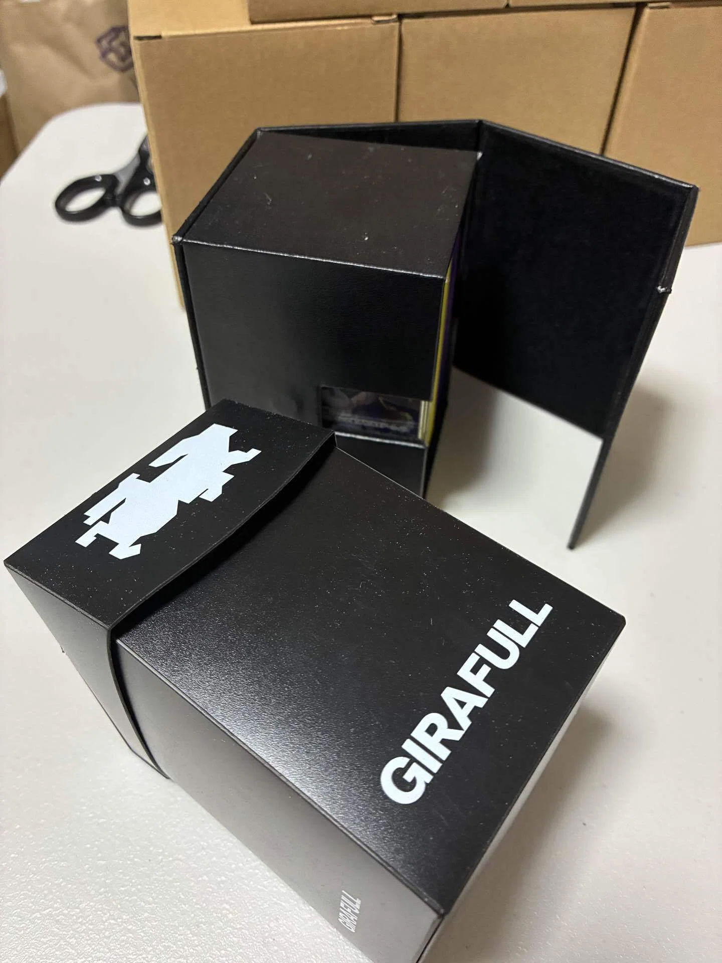 Amazon Haulの285円デッキケース、本当に使えるのかレビューしてみた