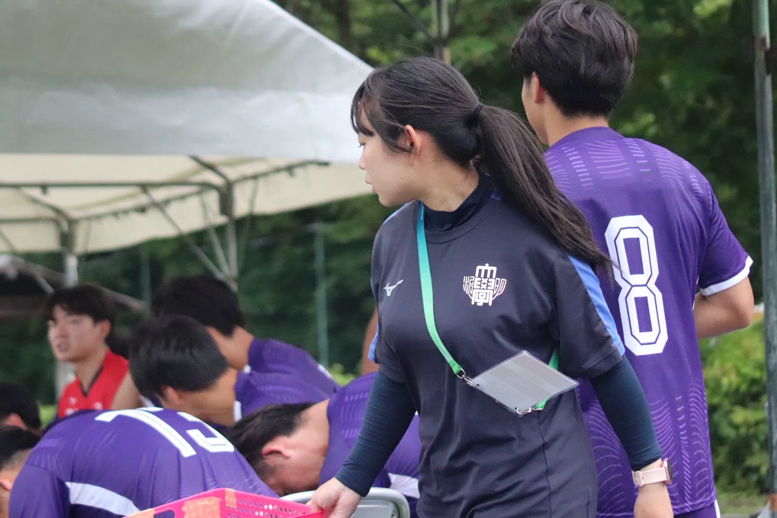 大好きなサッカー少年たちへ」4年 滋賀綾乃｜明治大学体育会サッカー部