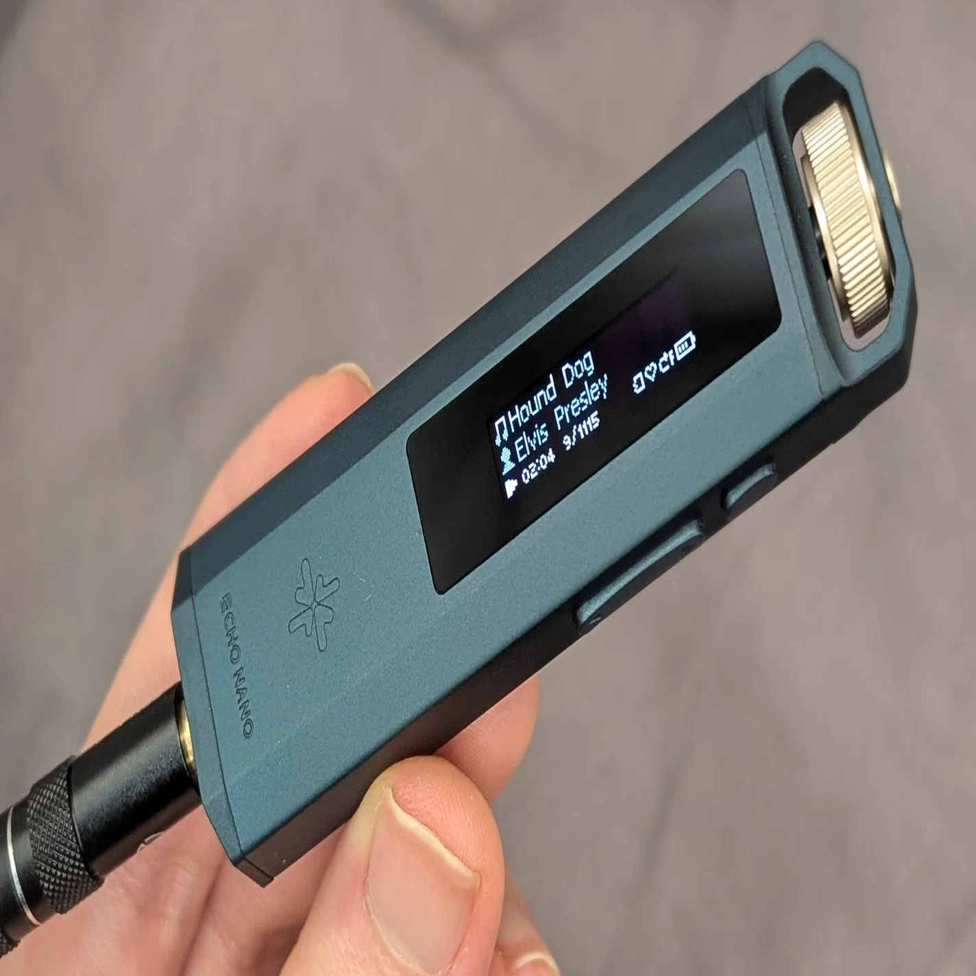 令和に香水瓶ウォークマンが帰ってきた。FiiO「SNOWSKY ECHO NANO」を