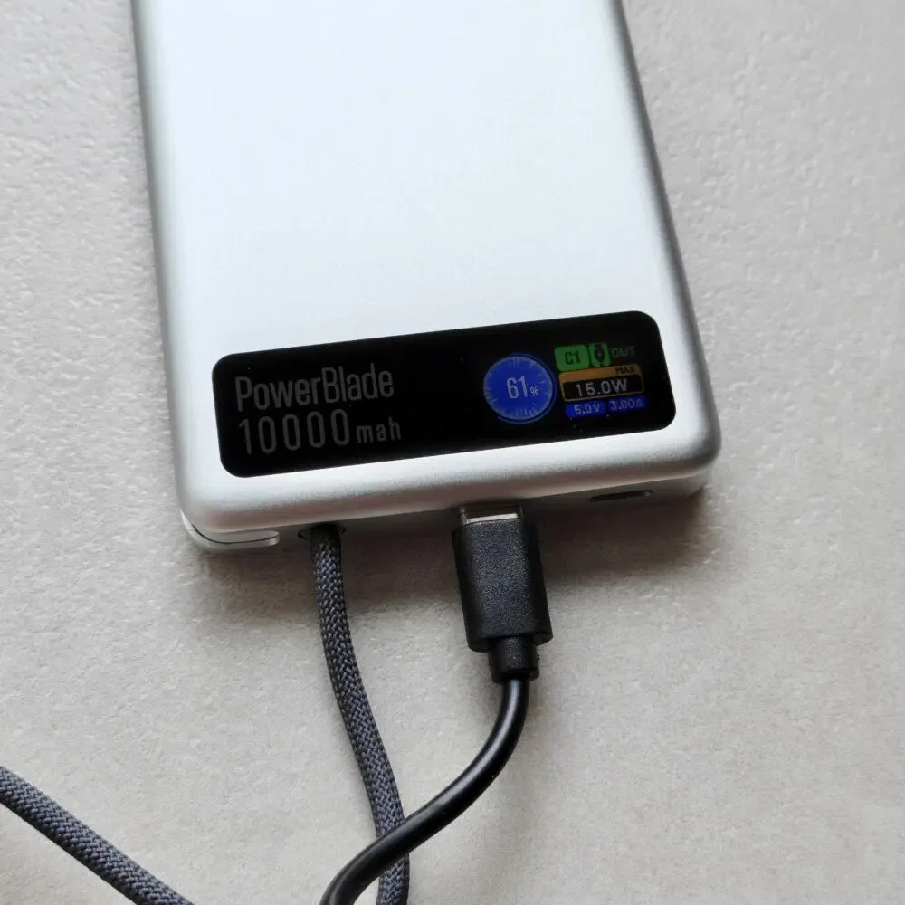 Reviewing the MATECH PowerBlade 10000! A power bank that goes all
