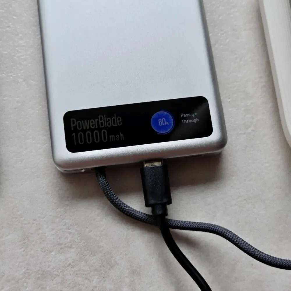 MATECH PowerBlade 10000をレビュー！マグネット吸着とケーブル内蔵に