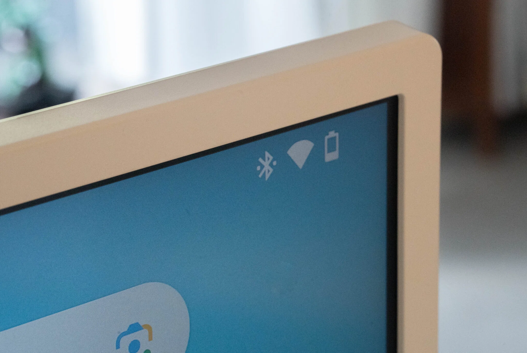 動く、32インチ巨大Androidタブレット『KTC MEGAPAD A32Q7Max