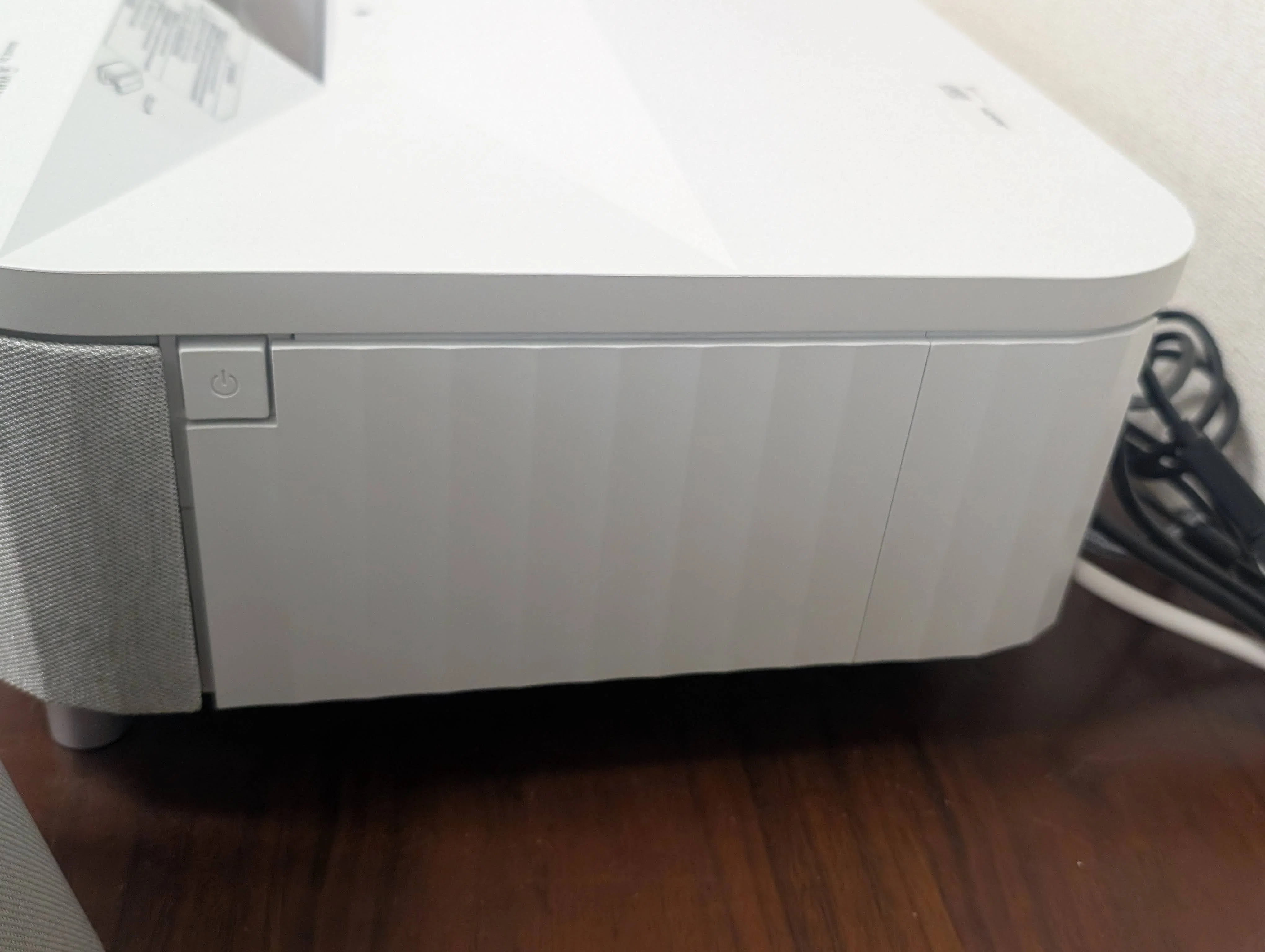 超短焦点プロジェクター EH-LS800 購入レビュー｜もふもふジャンガリアン