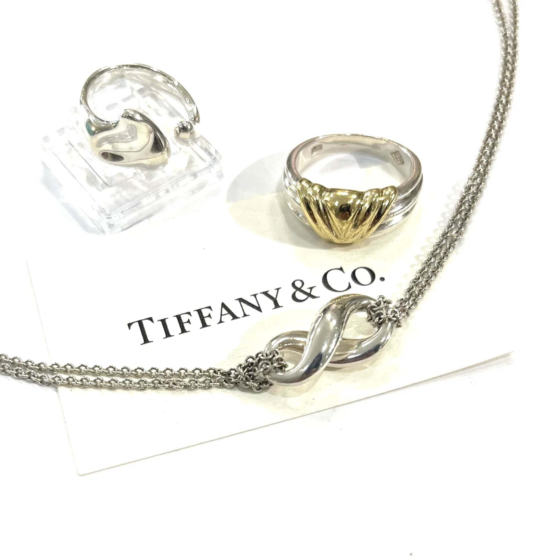 おススメ厳選！TIFFANY & Co. ダブルチェーン インフィニティ