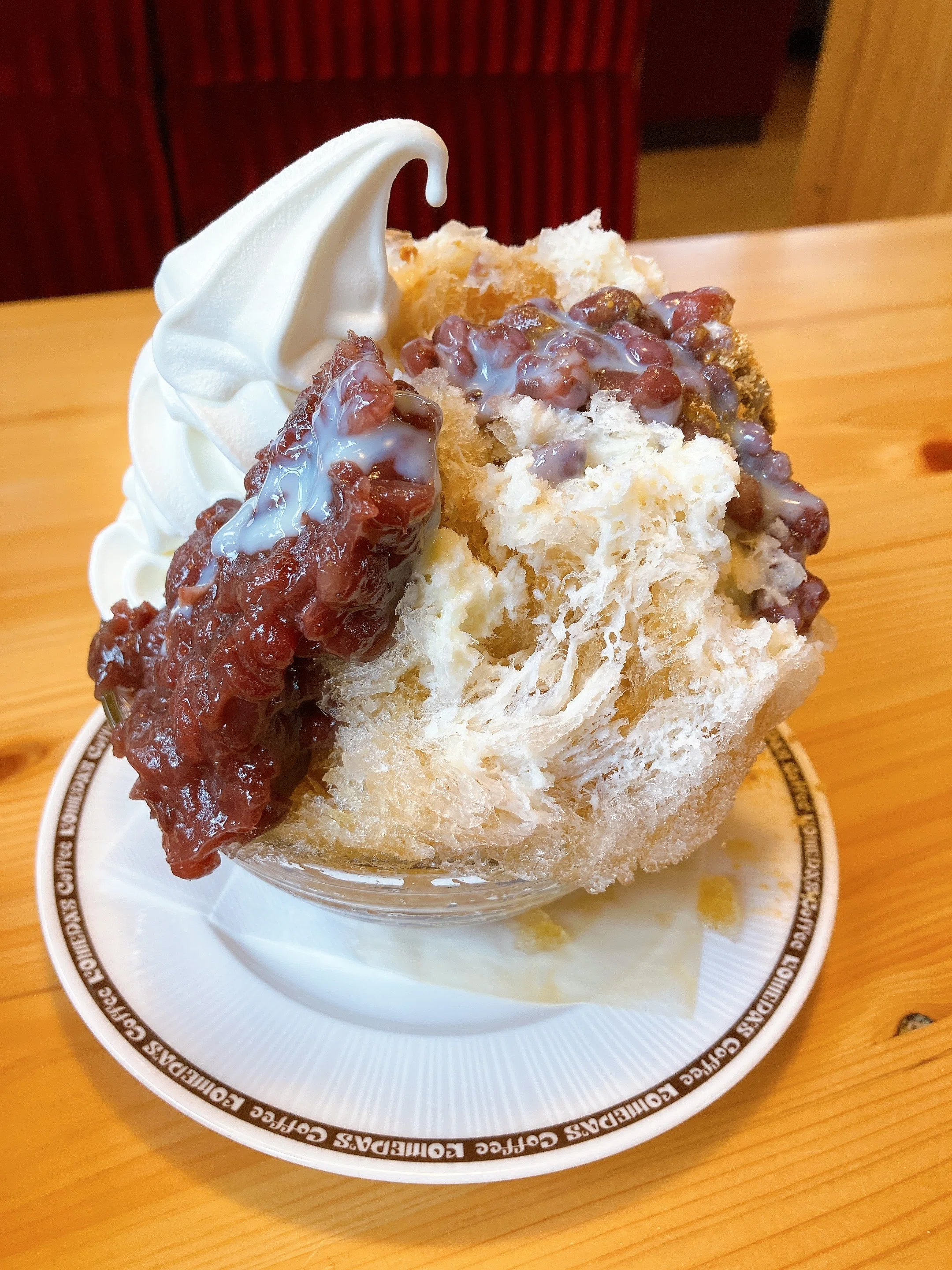 コメダ珈琲店】爽やかあっさりかき氷！アサイーミックス氷の感想