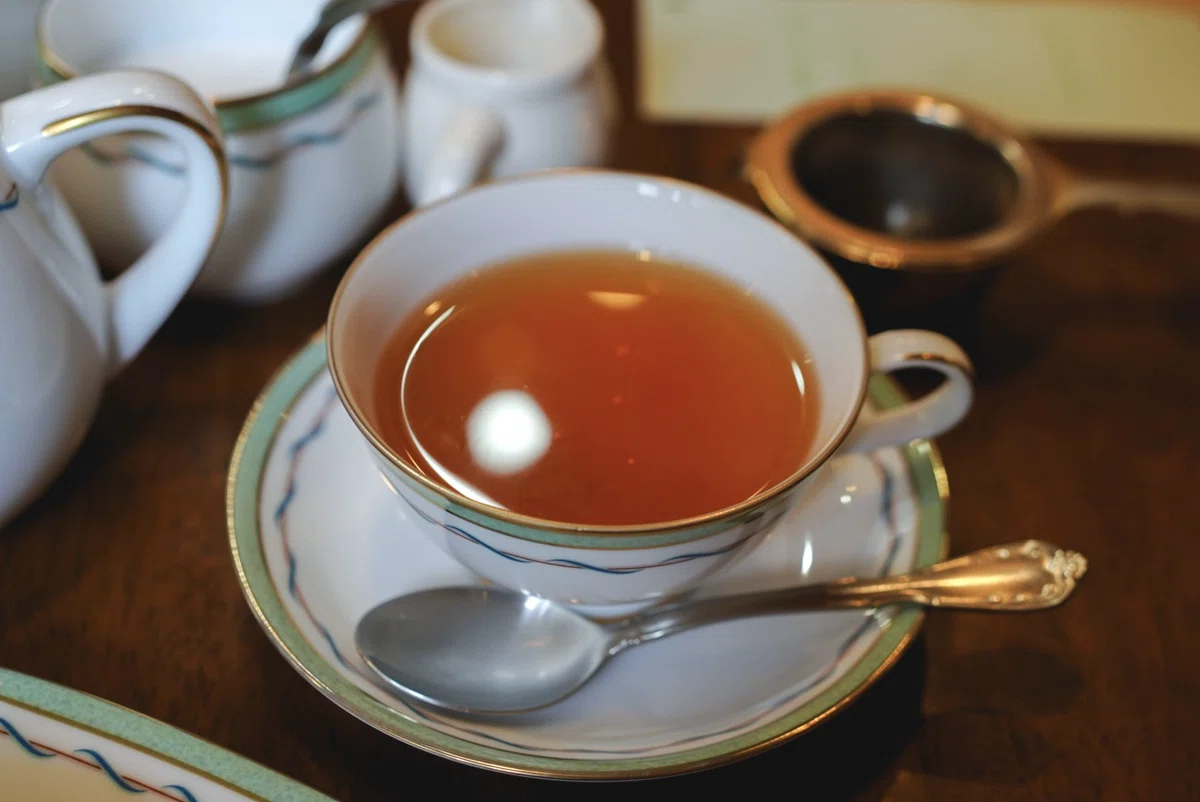 札幌 紅茶店 モンテローザ 和紅茶べにひかり