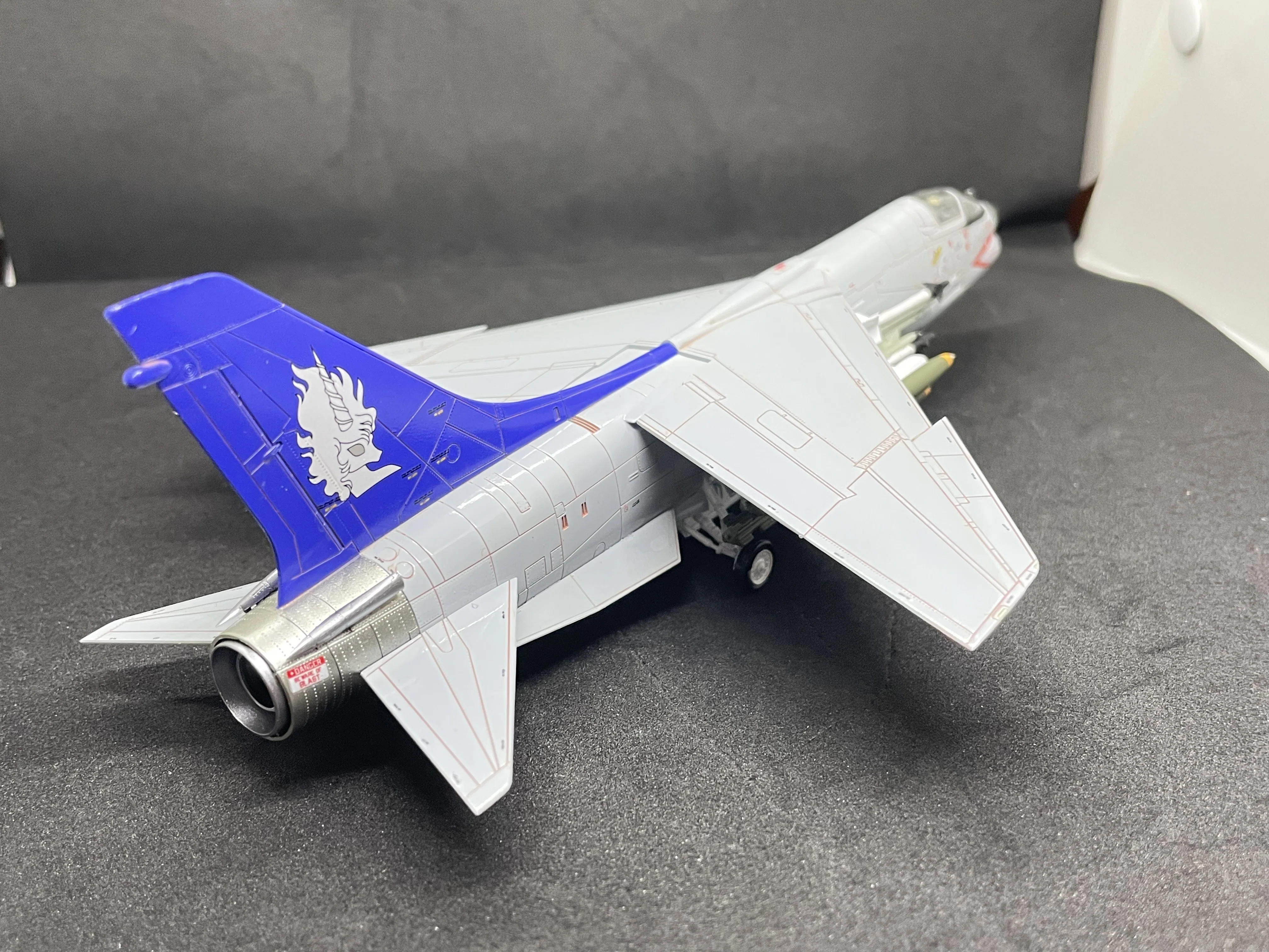 1/72F8Eクルセイダーをつくってみた｜こねこなめこ