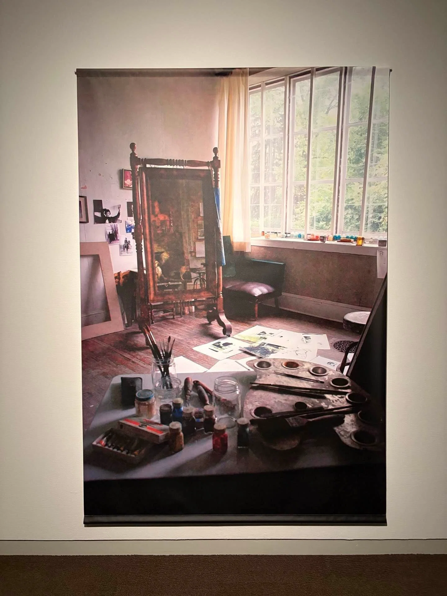 見えているものがすべてではない――不在を描く画家 A・ワイエス展