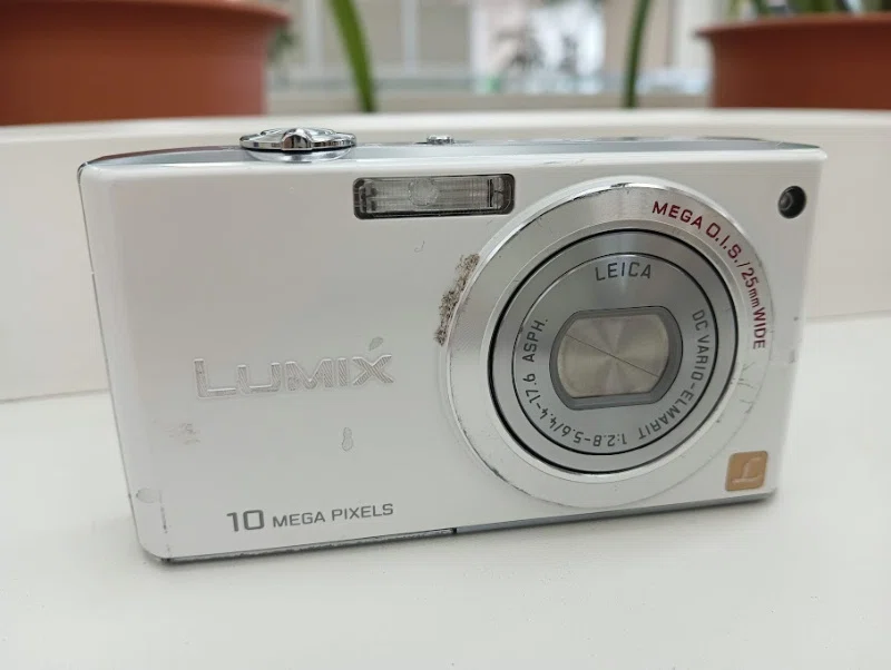 ジャンクでパナソニックのオールドデジカメを買った2026年盛夏｜けいたん