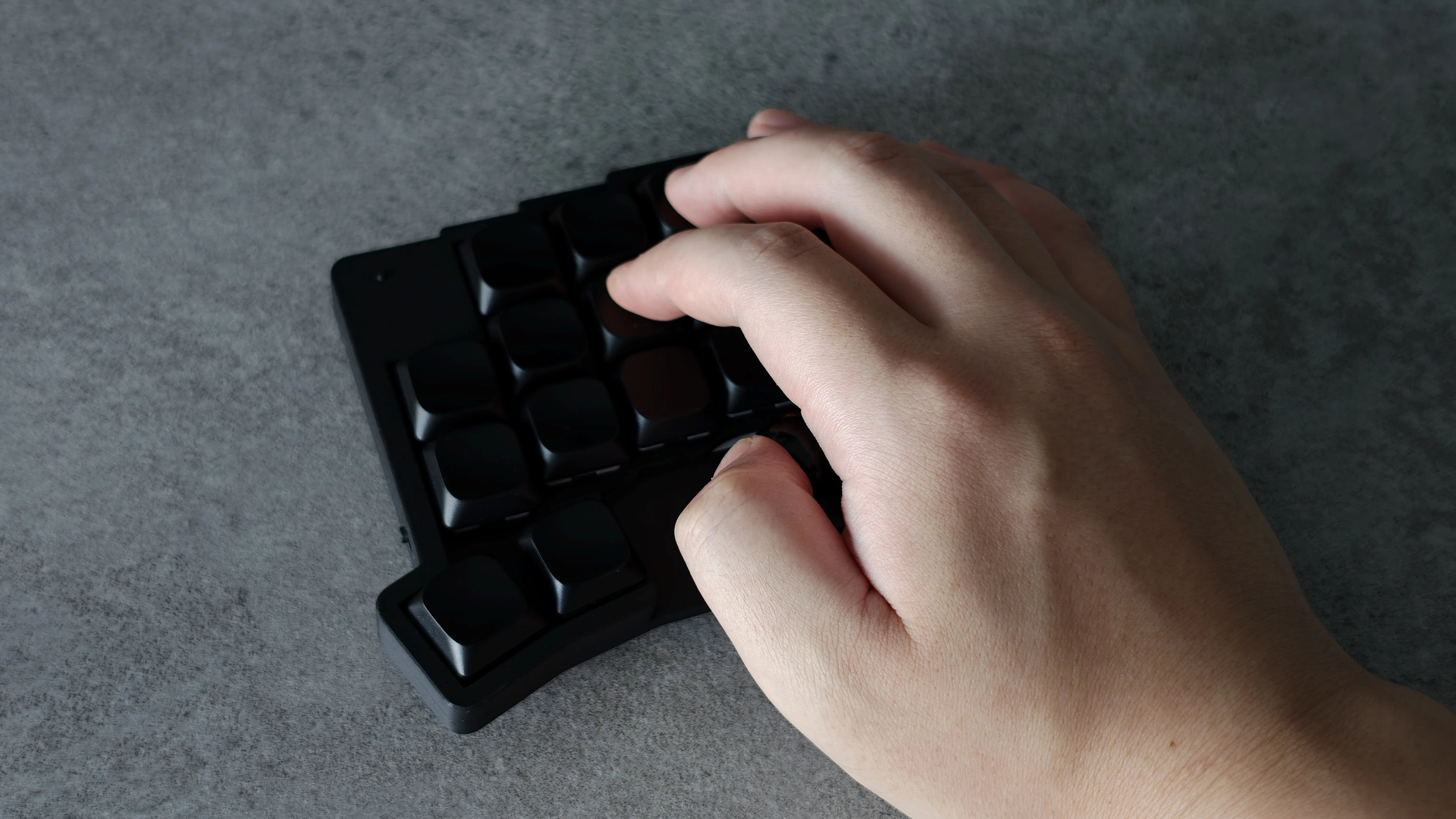 ZEN 分割キーボード　黒　美品　即完売商品 Vol.10】自作キーボードはもう十分だった。それでも欲しくなった「ZEN