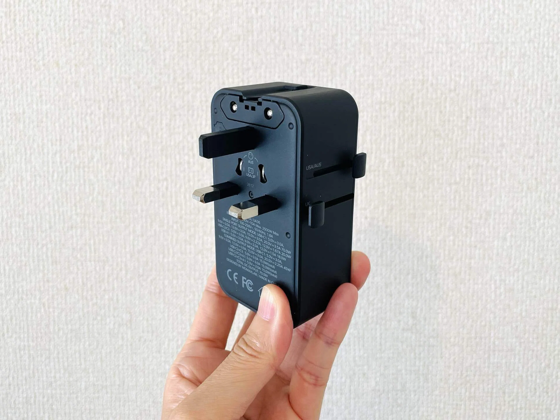 海外での急速充電はこれ1台で！PC、カメラ、スマホ対応で荷物ミニマル