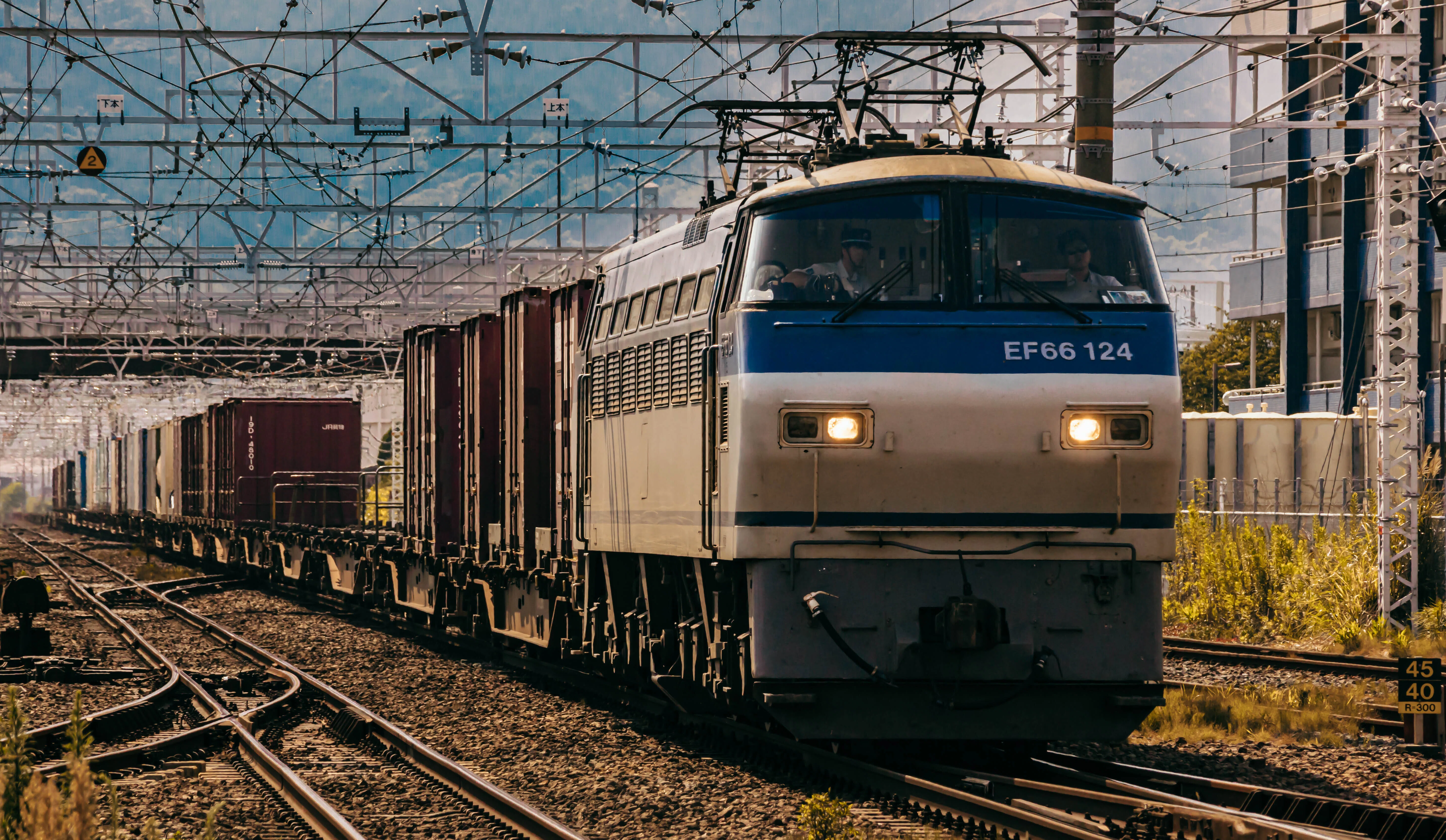 EF66 100番台とEF66 27の記憶──実際に撮影した写真で綴る、それぞれ