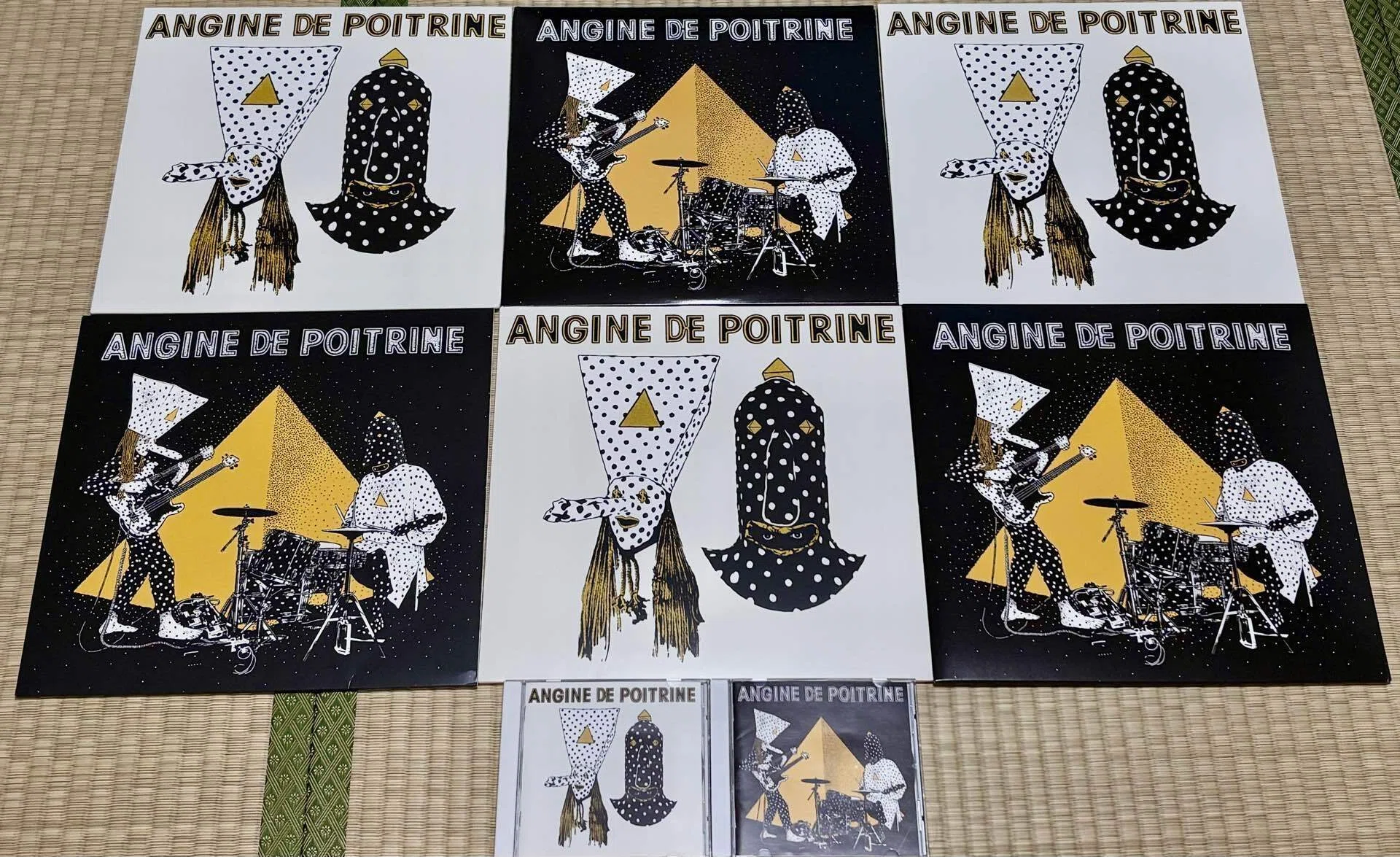 Angine de Poitrineのフィジカルがなぜか家に8枚ある｜ポン