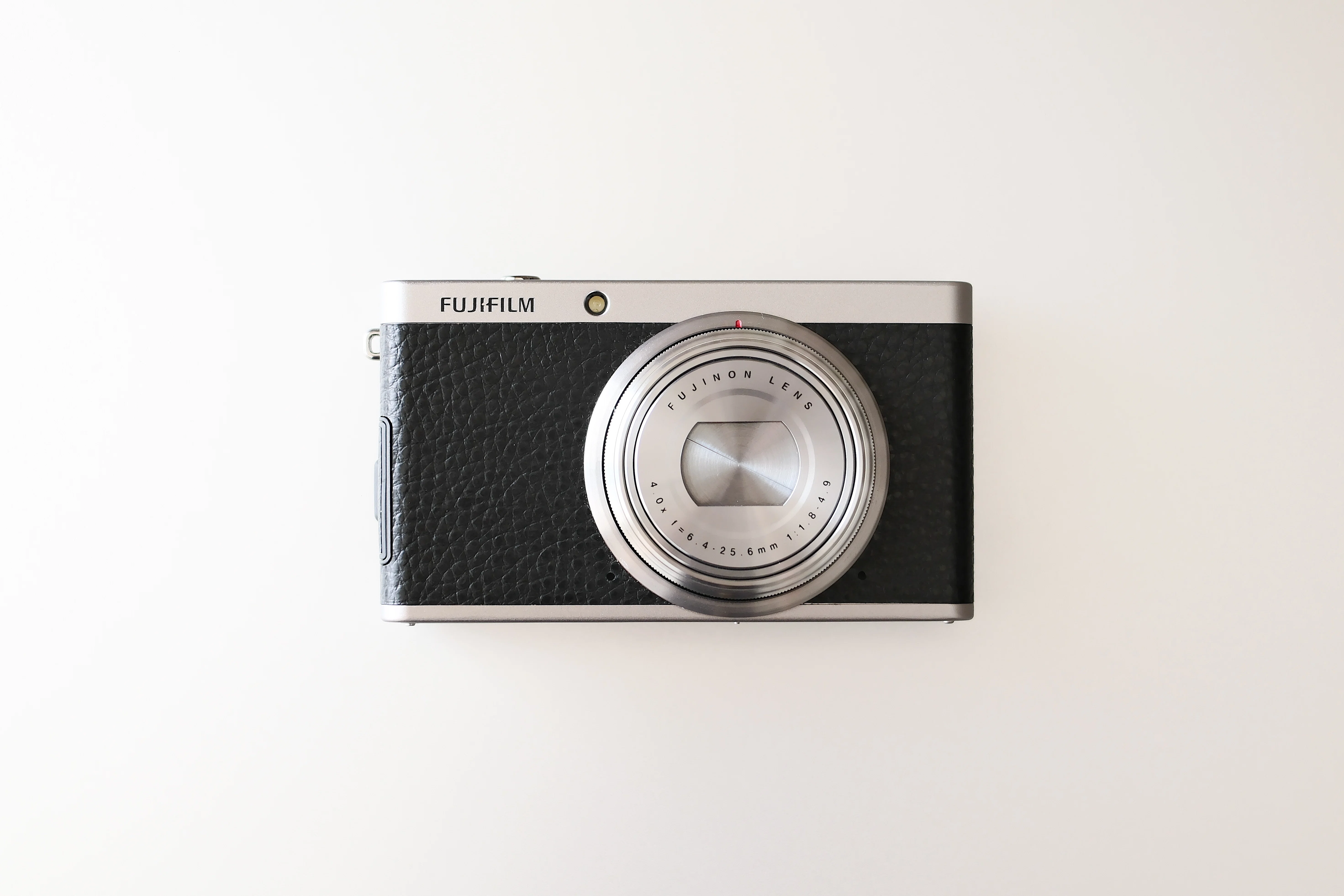 14年前のFUJIFILMのコンデジが最高でした｜XF1｜kEigo