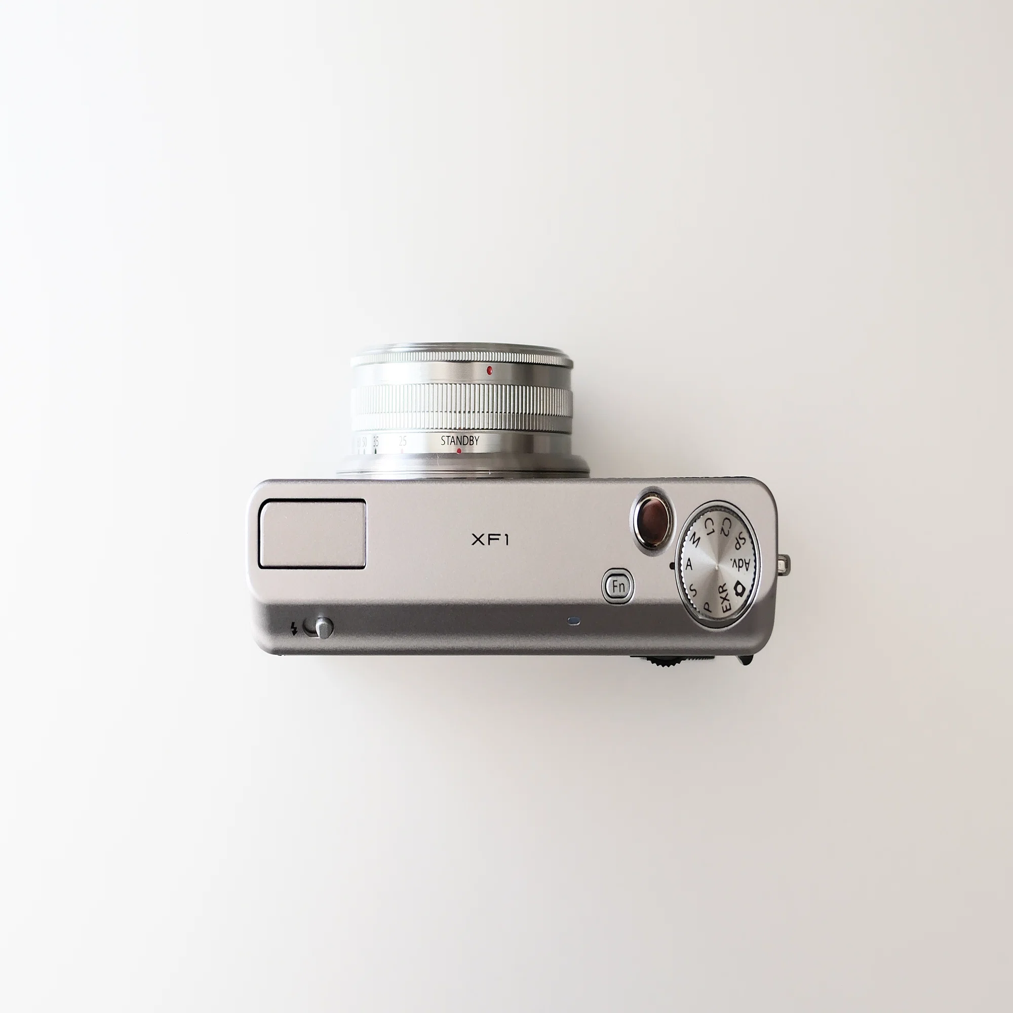 FUJIFILM フジフィルム デジタルカメラ XF1 光学4倍 ブラック F FX 