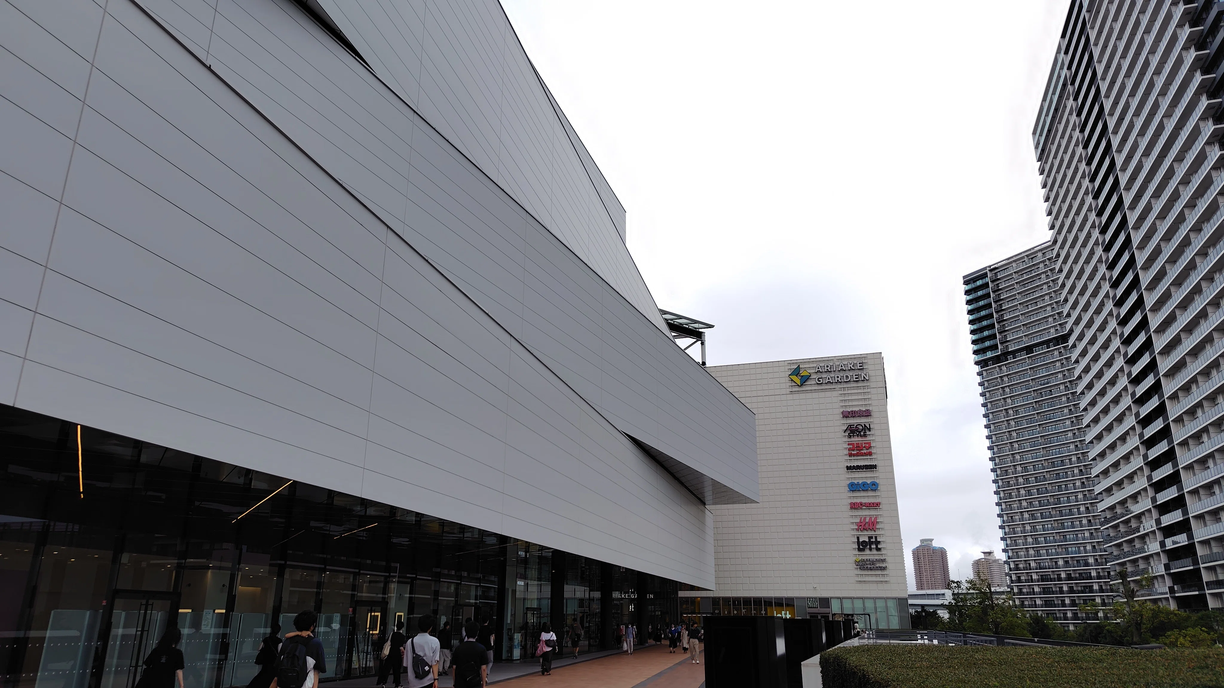 MOTAL DOWNER 東京ガーデンシアター｜K(Kei)
