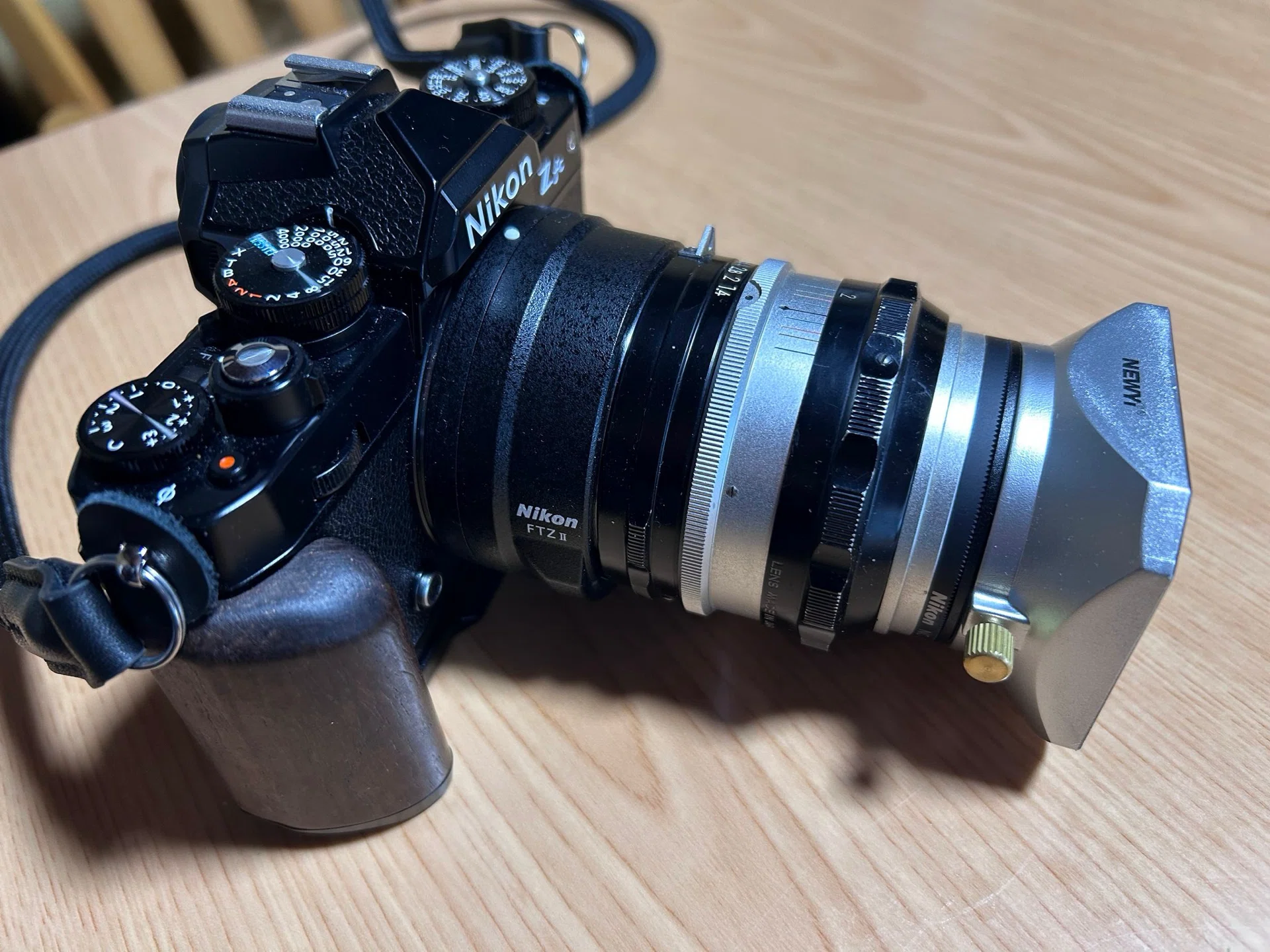 OLYMPUS OM-D E-M10 MarkⅣでNikonのオールドレンズを楽しむ