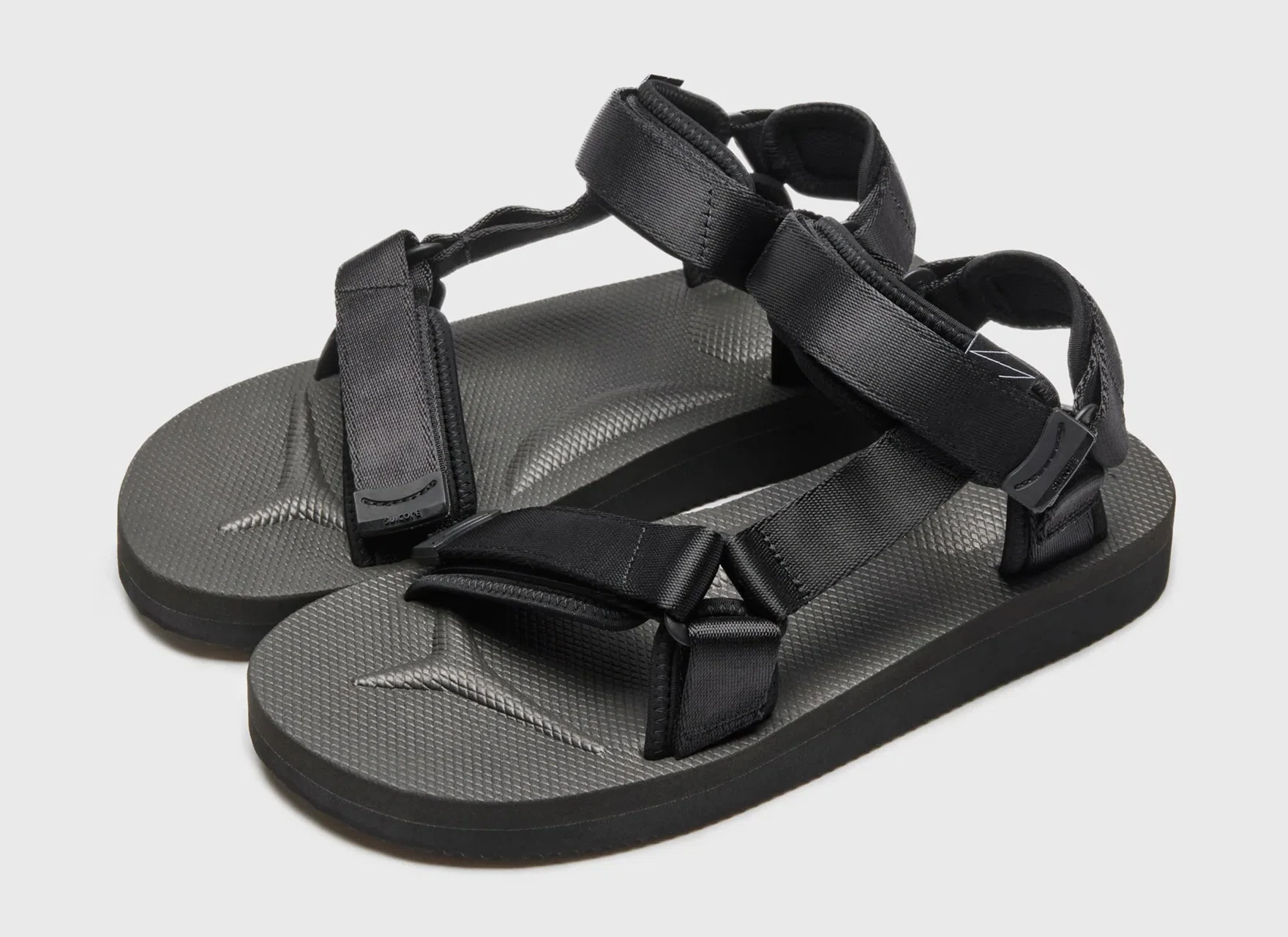 靴 DELUXE x SUICOKE /OG-081 楽天市場】DELUXE x SUICOKE / OG-081