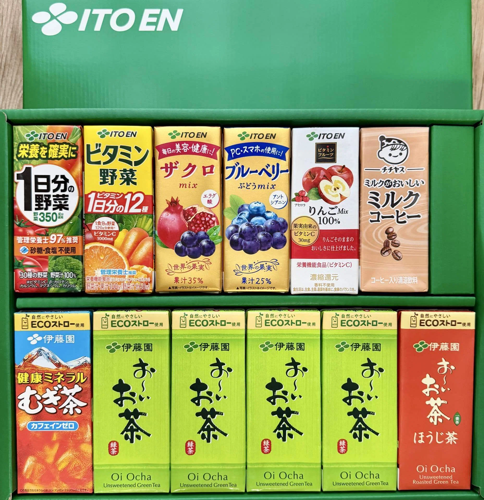 ⑧お菓子詰め合わせ 株主優待】伊藤園第1種優先株式（25935）から自社製品詰合せが今年も
